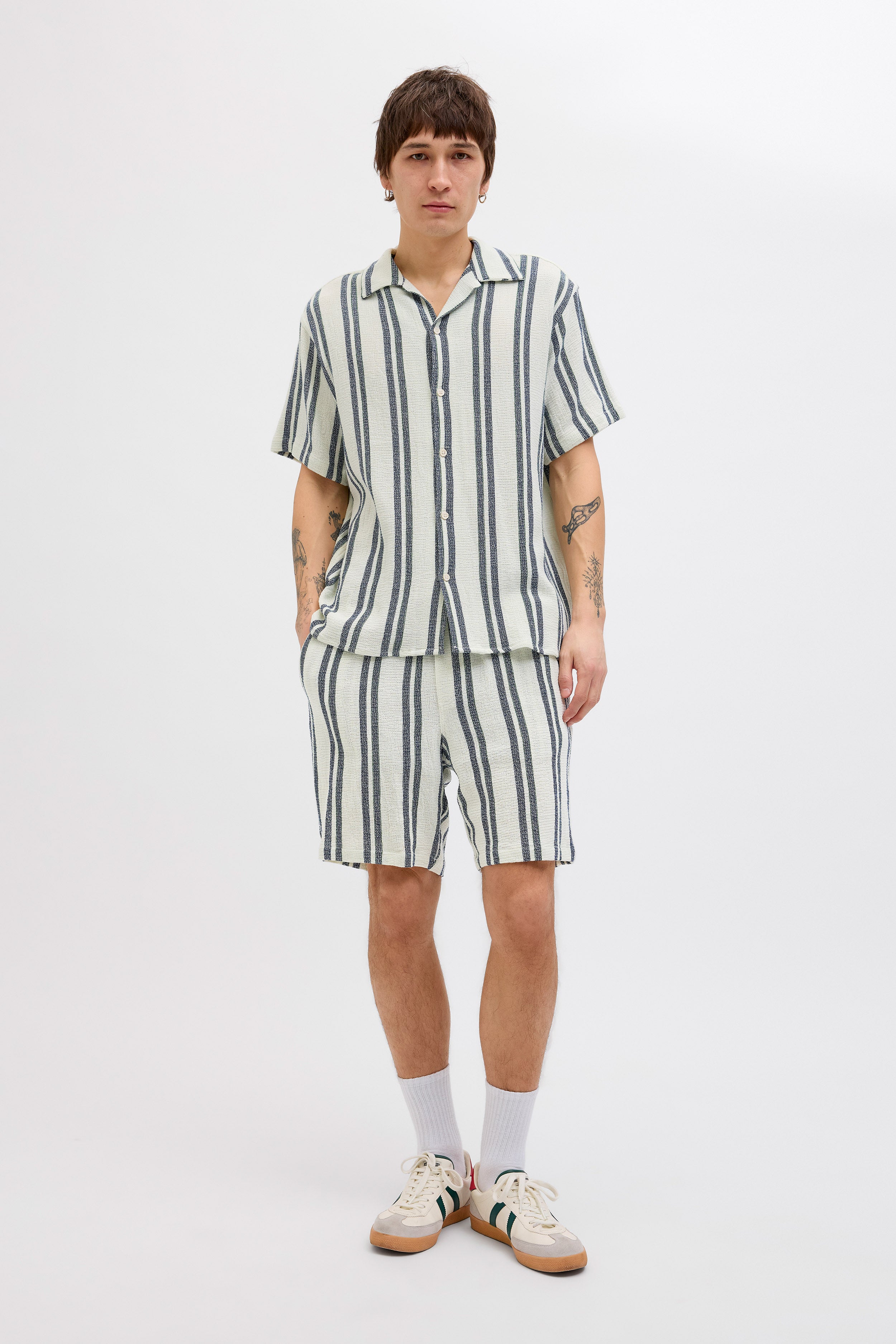 JORCOBA Strukturiertes Oversize Hemd - Cloud Dancer