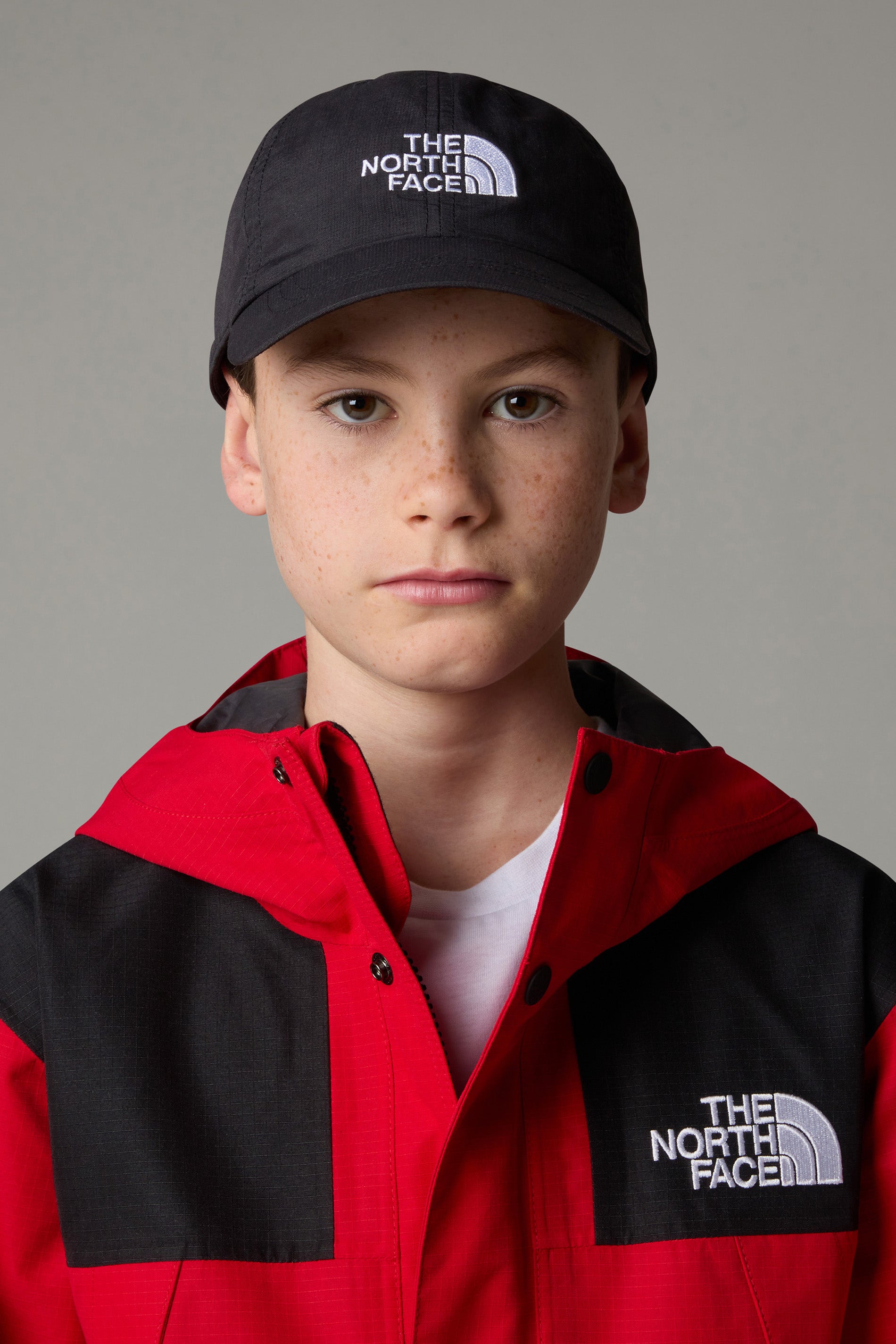 Strapback Cap - Black