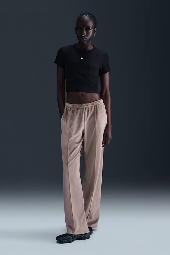 Crop T-Shirt - Black