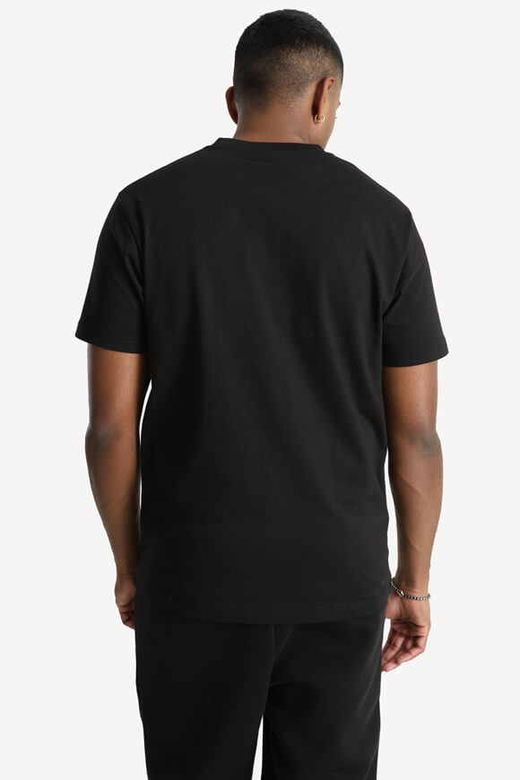T-Shirt - Jet Black