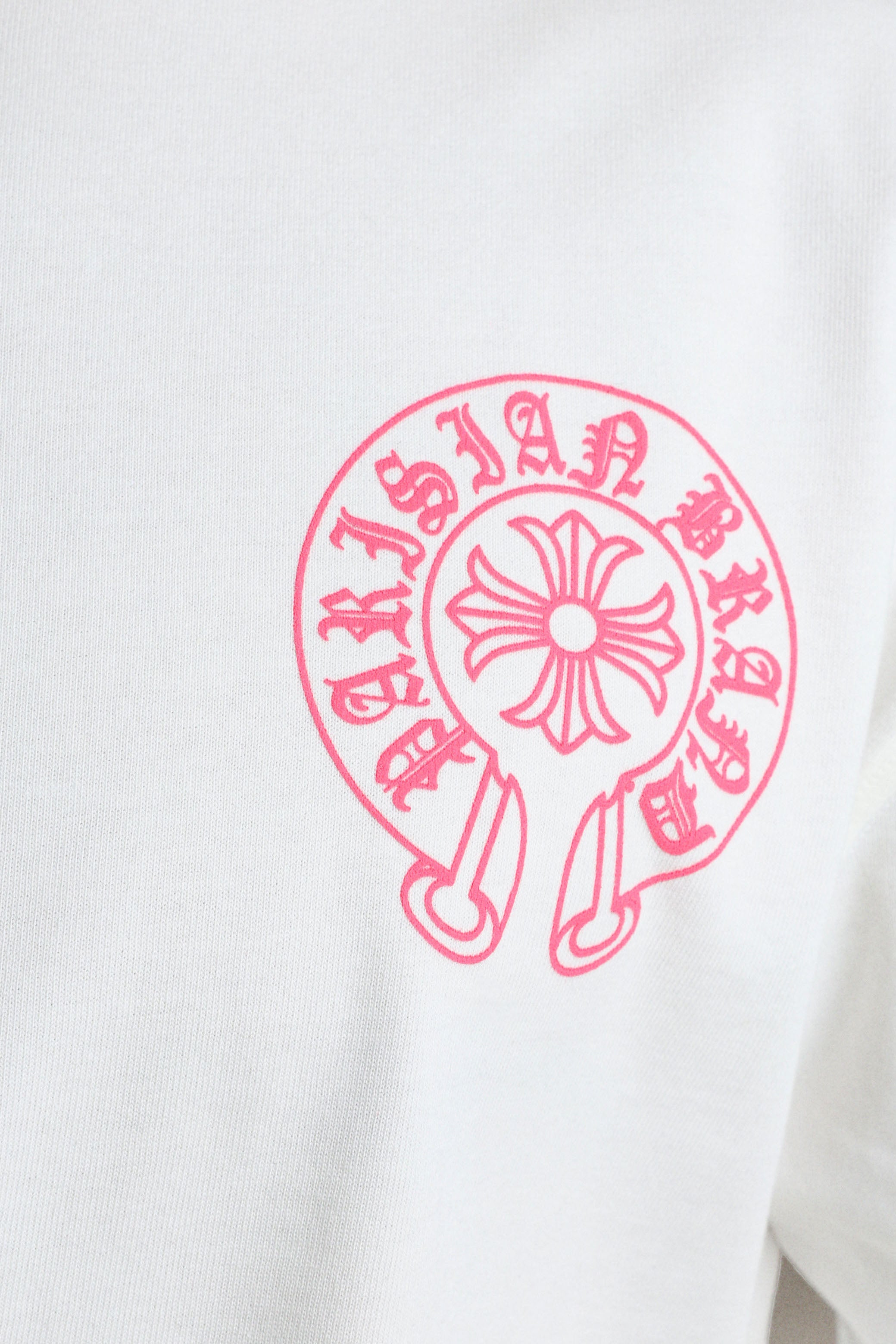 T-Shirt - Offwhite + Pink