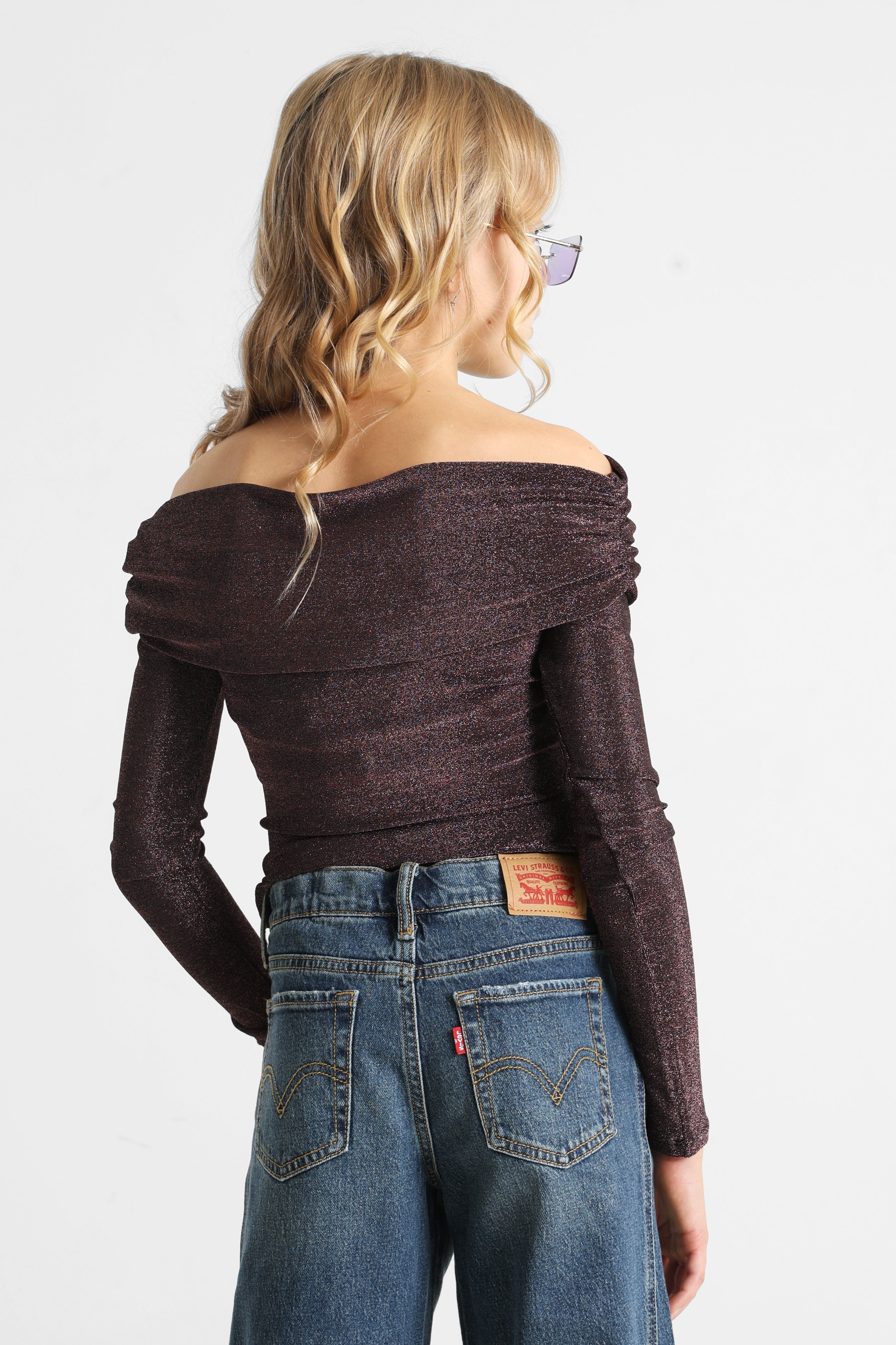 Off-shoulder shirt with sequins, long sleeves - Aubergine + Black