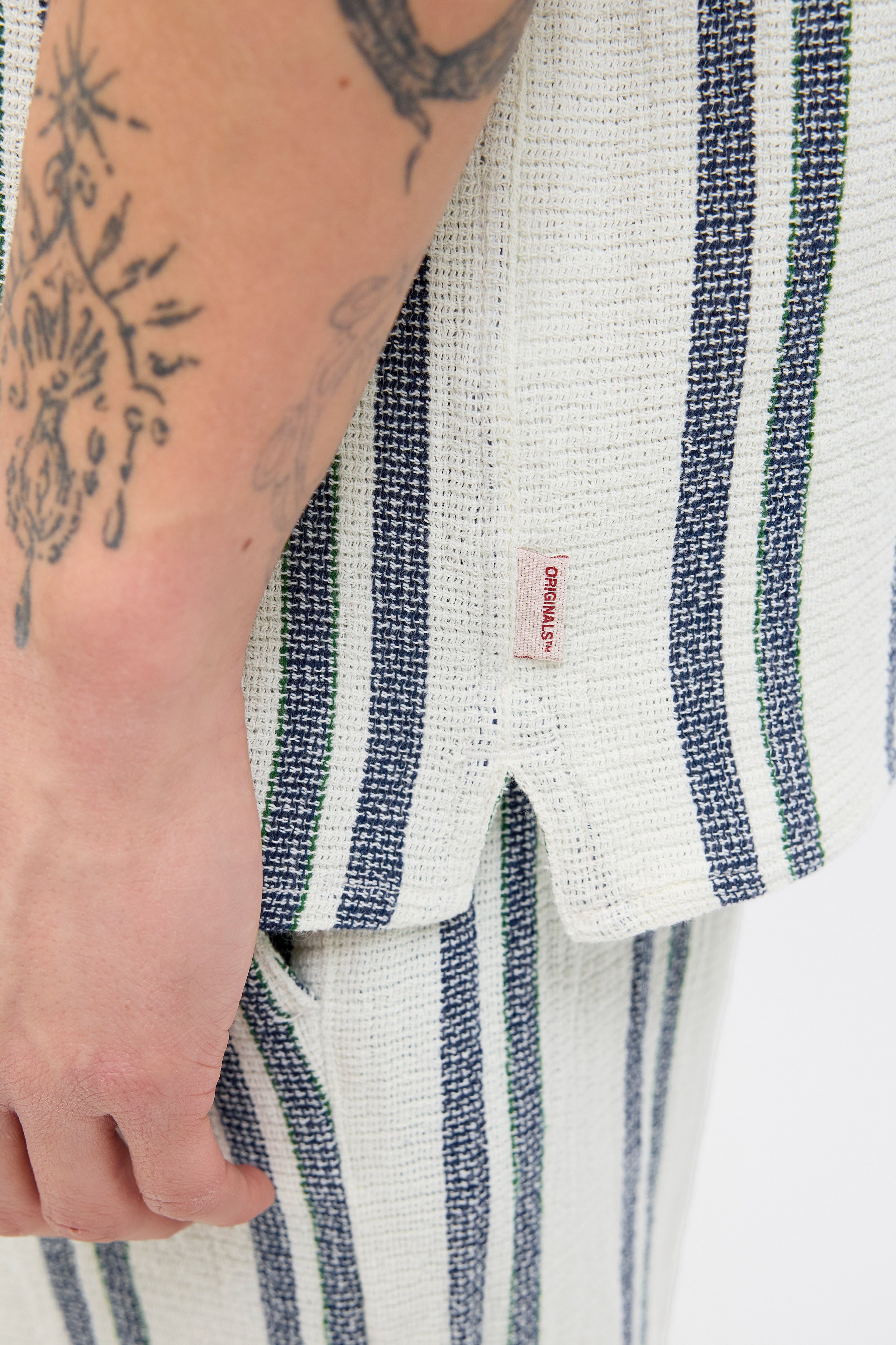 JORCOBA Strukturiertes Oversize Hemd - Cloud Dancer