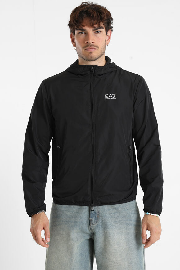 Train Core ID Windbreaker - Black