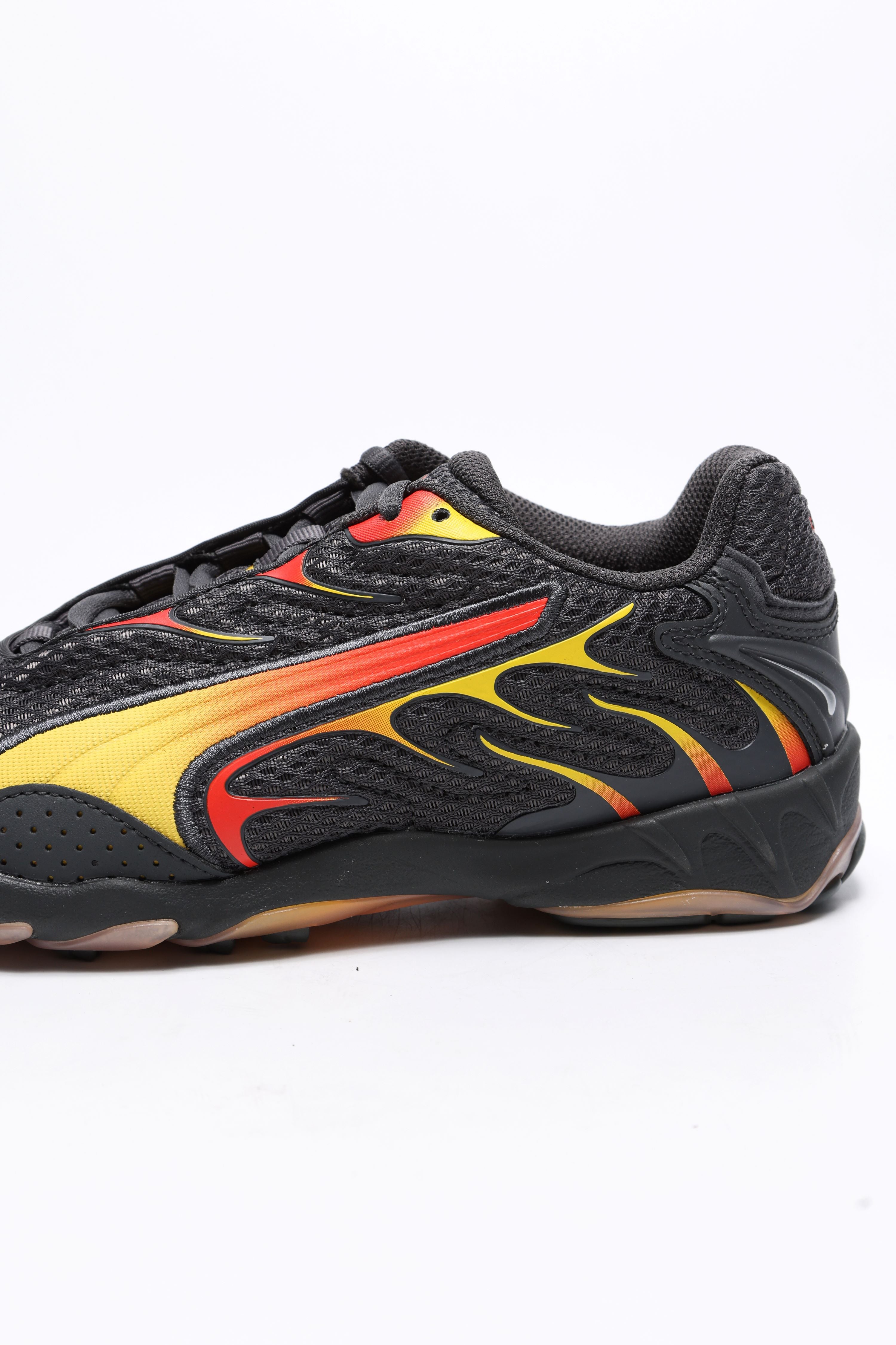 Inhale sneakers - Dusky Gray + Pelé Yellow