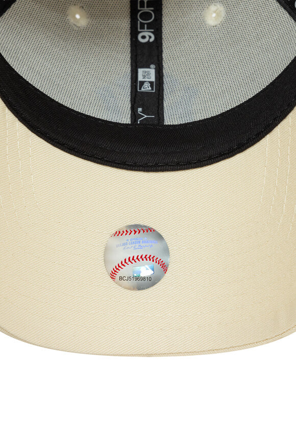 9Forty Cap / Strapback - Light Beige + Light Blue
