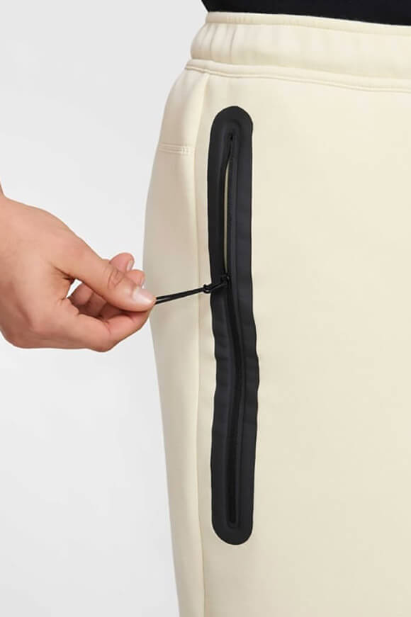 Sportswear Tech Fleece Sweatshorts - Light Khaki