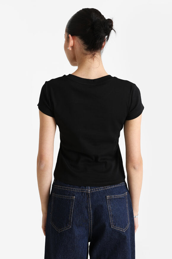 Maglietta con taglio a goccia - Nero