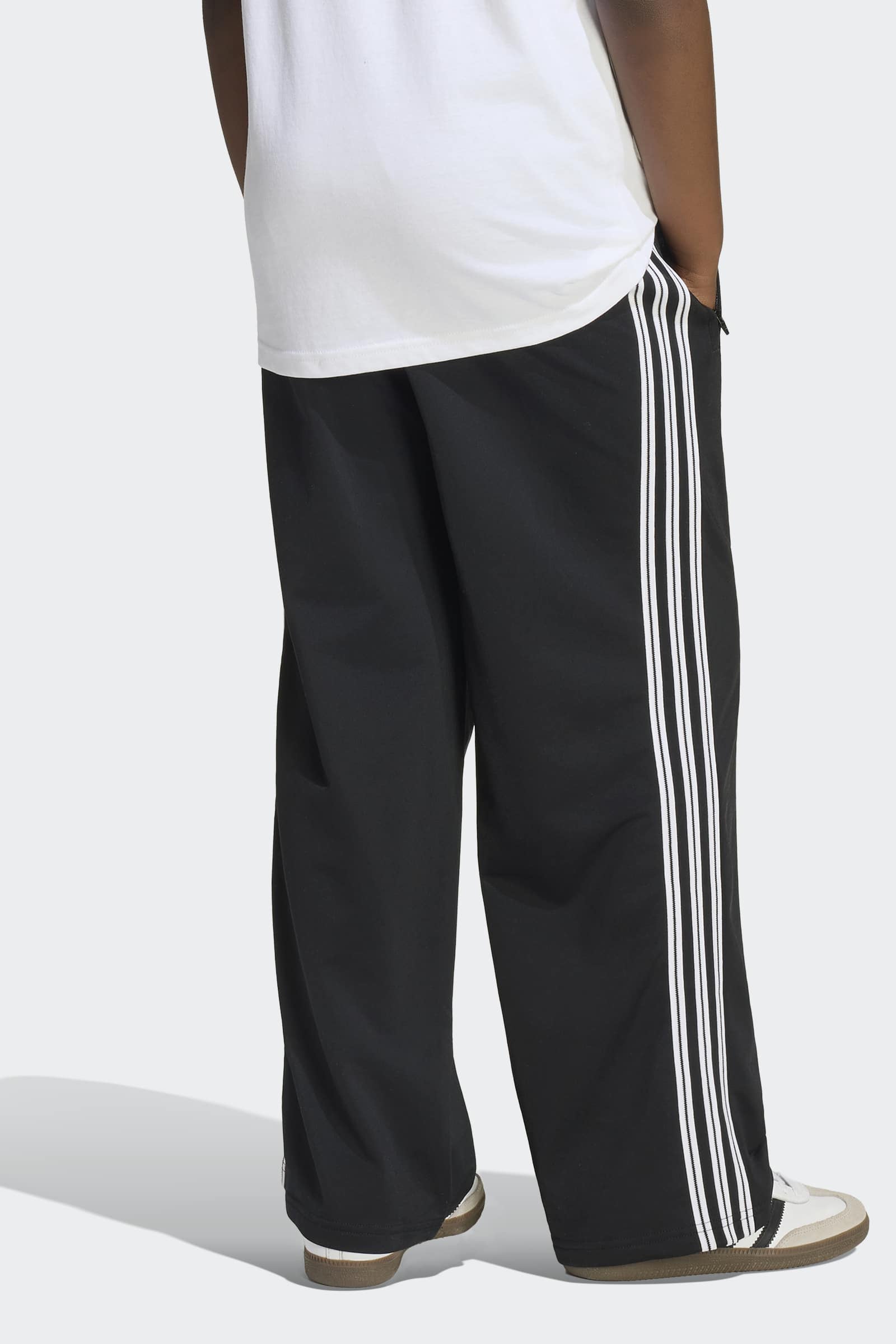 Sweatpants - Black + White