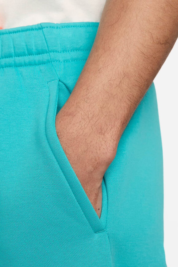 Sportswear Club Graphic Sweatshorts - Dusty Cactus