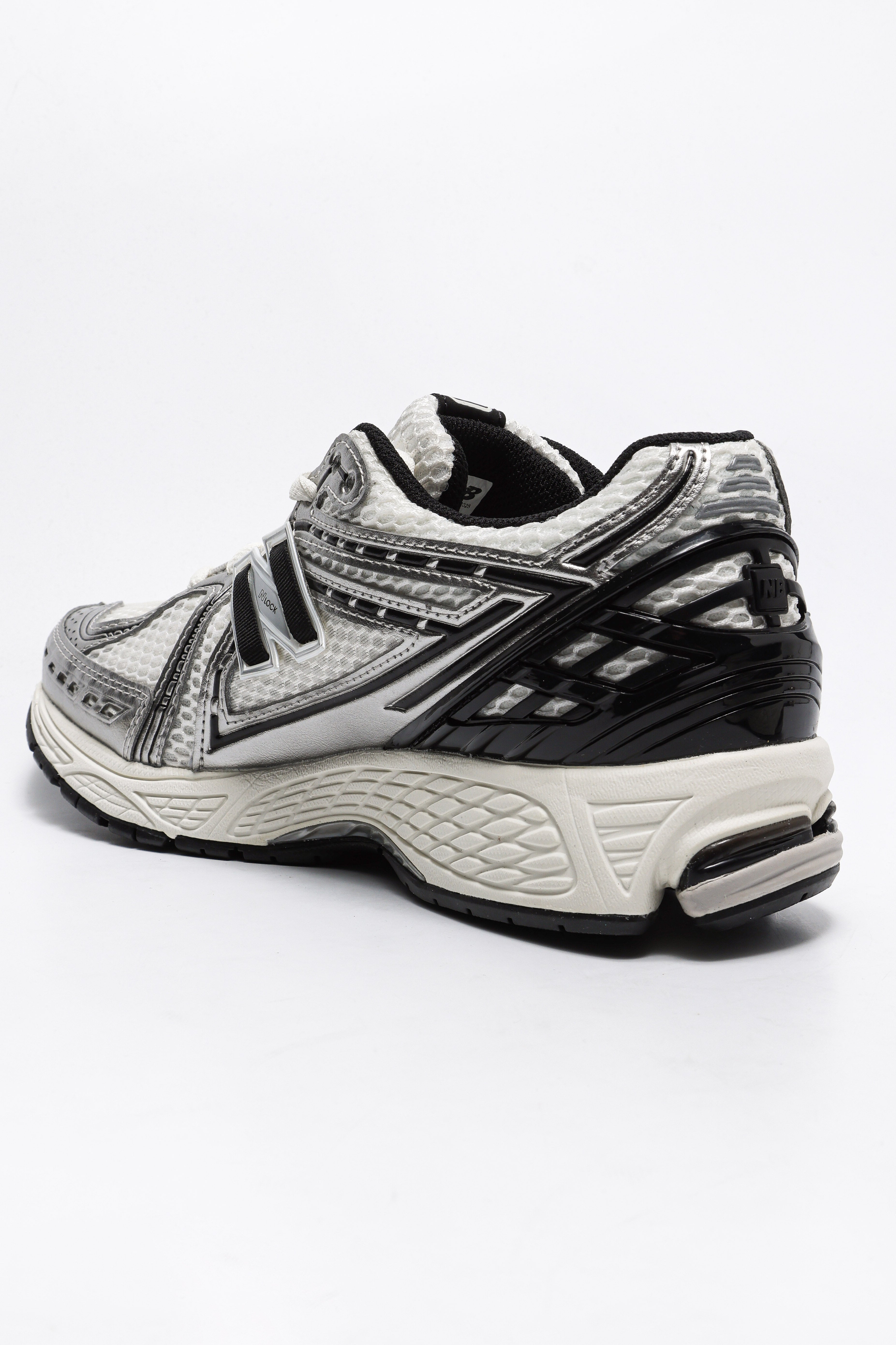 M1906 Sneaker - Offwhite + Silver + Black