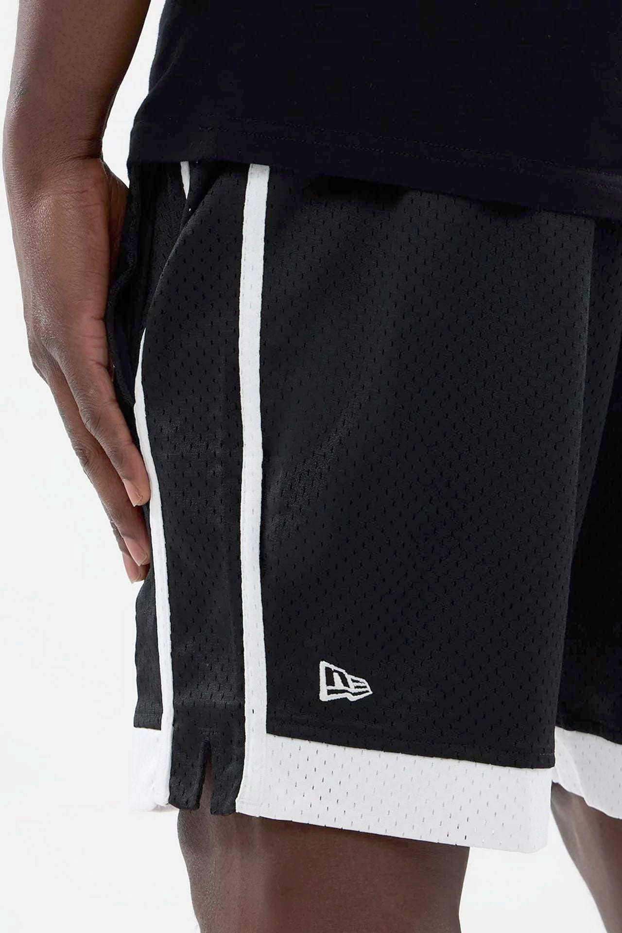 Short in rete mesh - Black + White