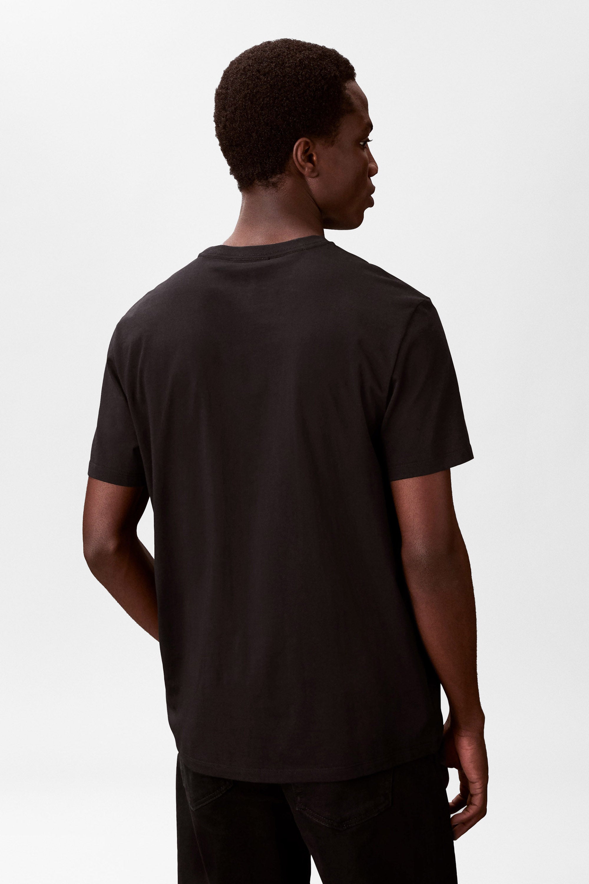 Classic T-Shirt - Black