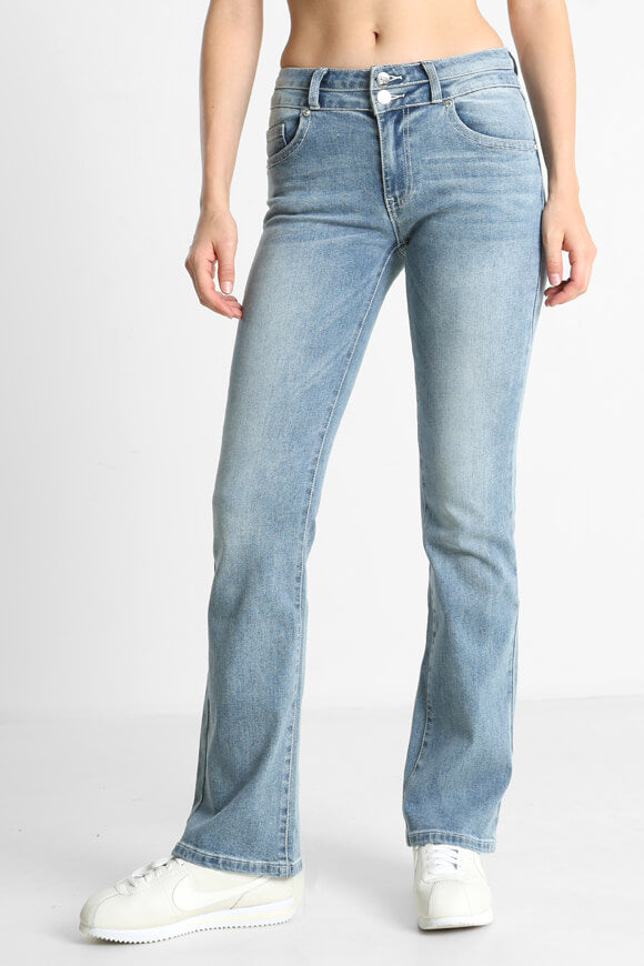 Flare Jeans - Medium Blau Denim