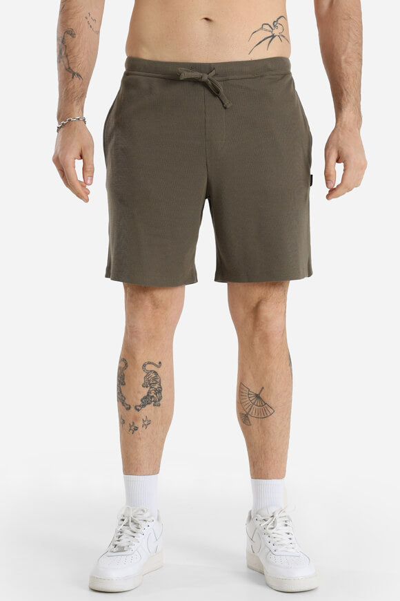 Strukturierte Stoffshorts - Olive
