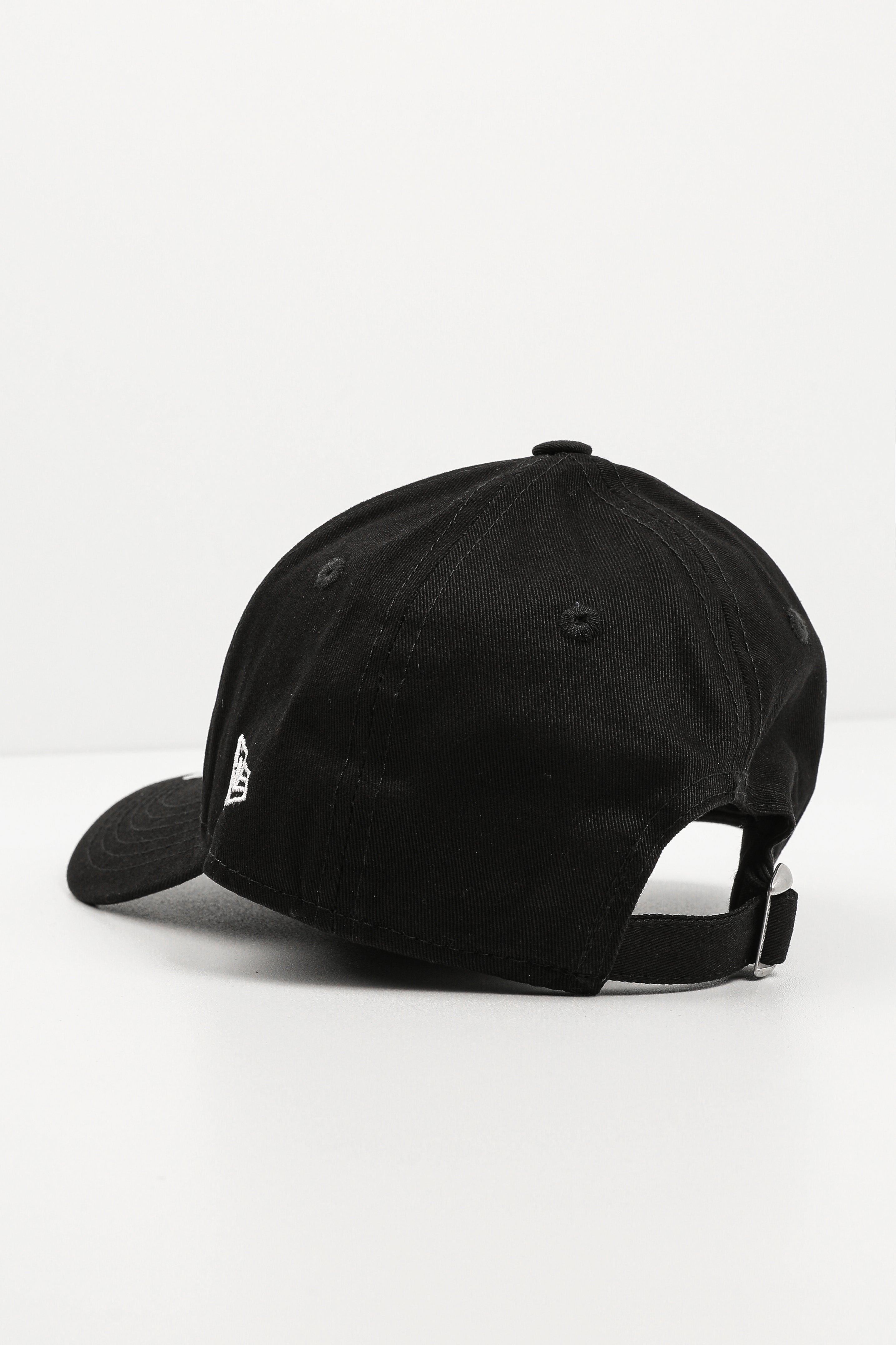 9Forty Kids Cap / Strapback - Black + White
