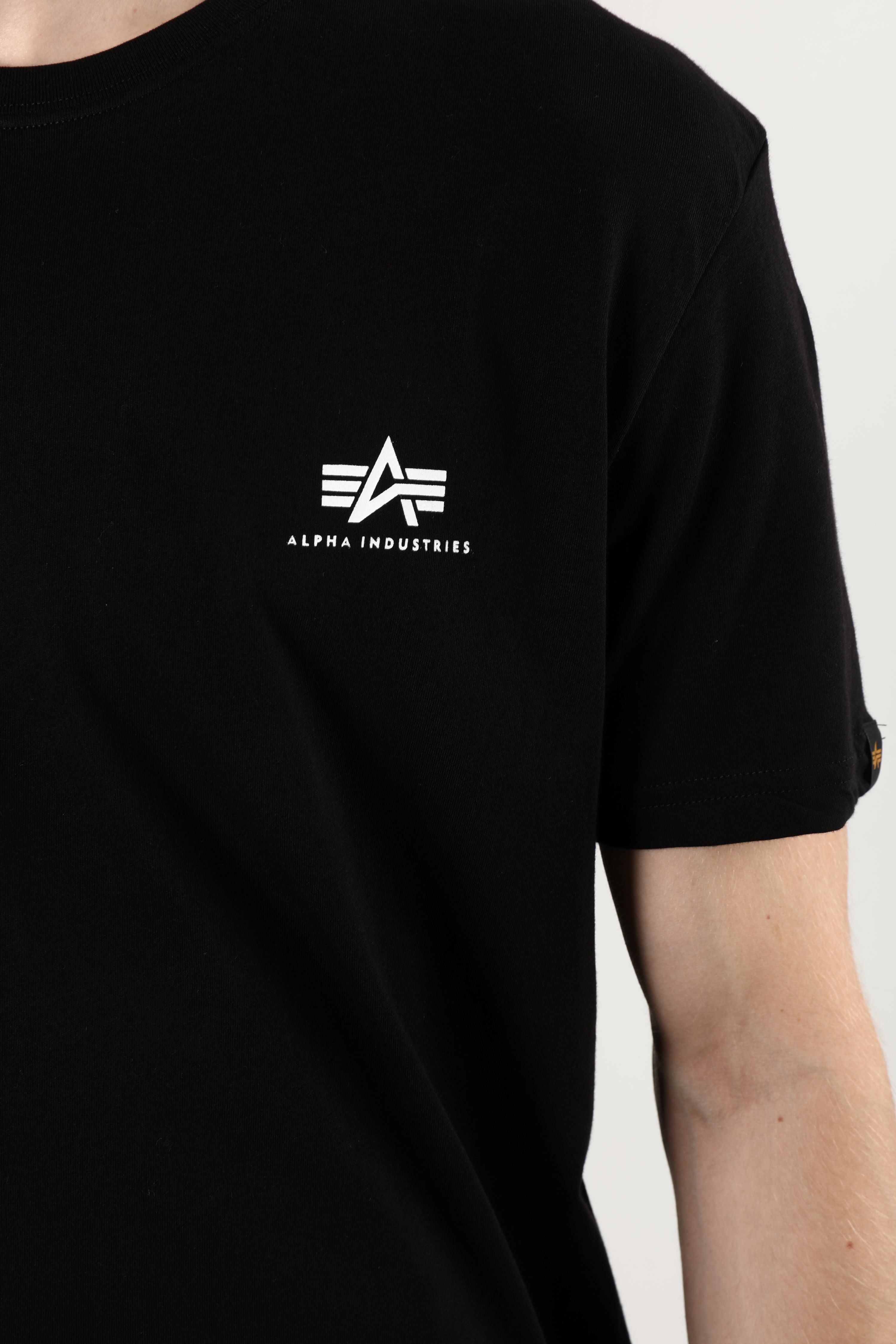 T-Shirt - Black + White