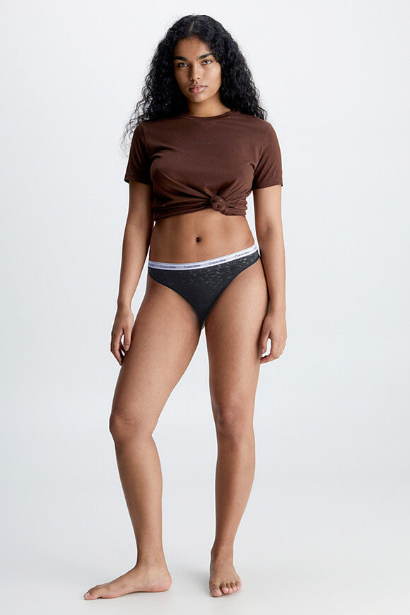 String en dentelle - Black