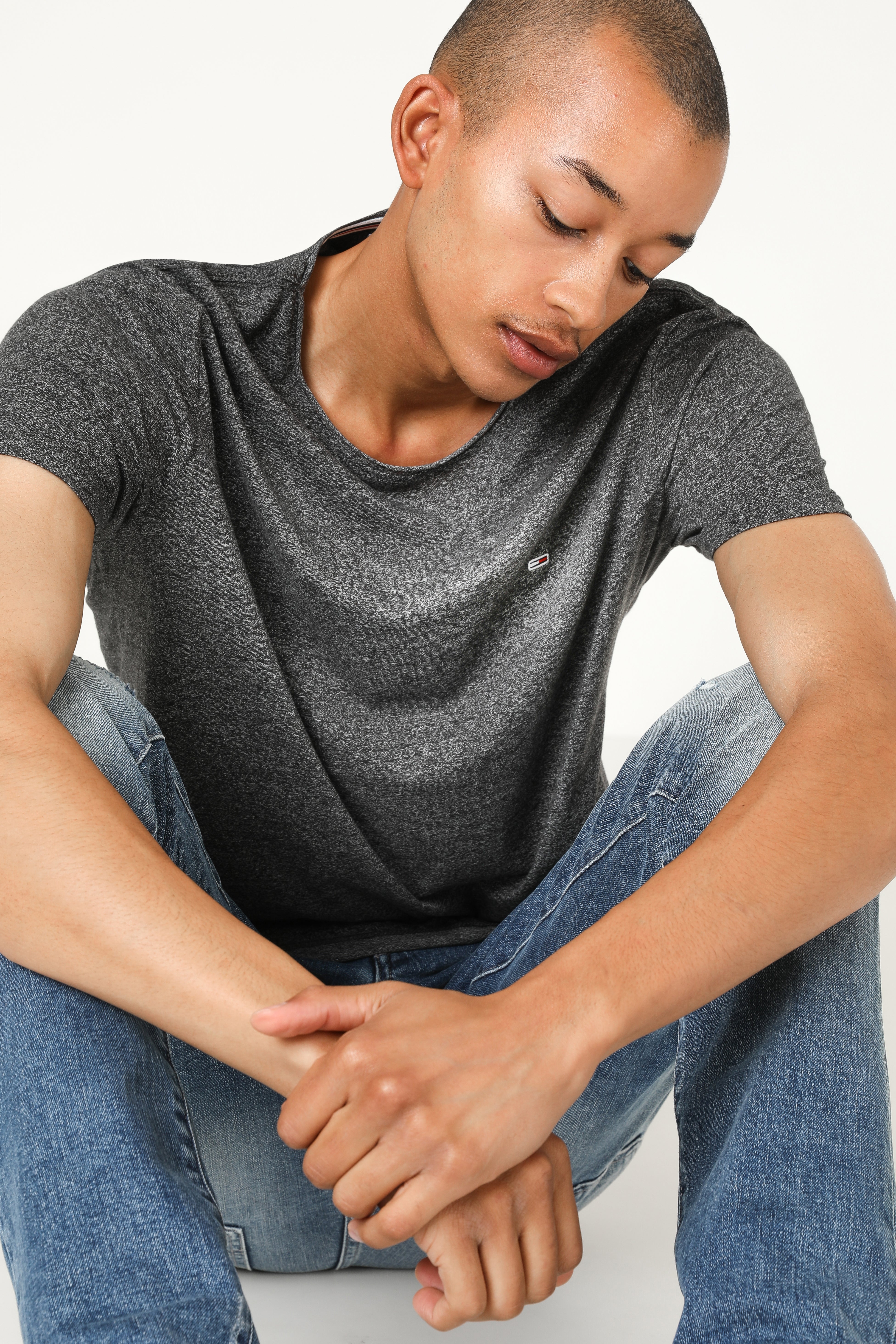 T-Shirt - Dark Grey Heather