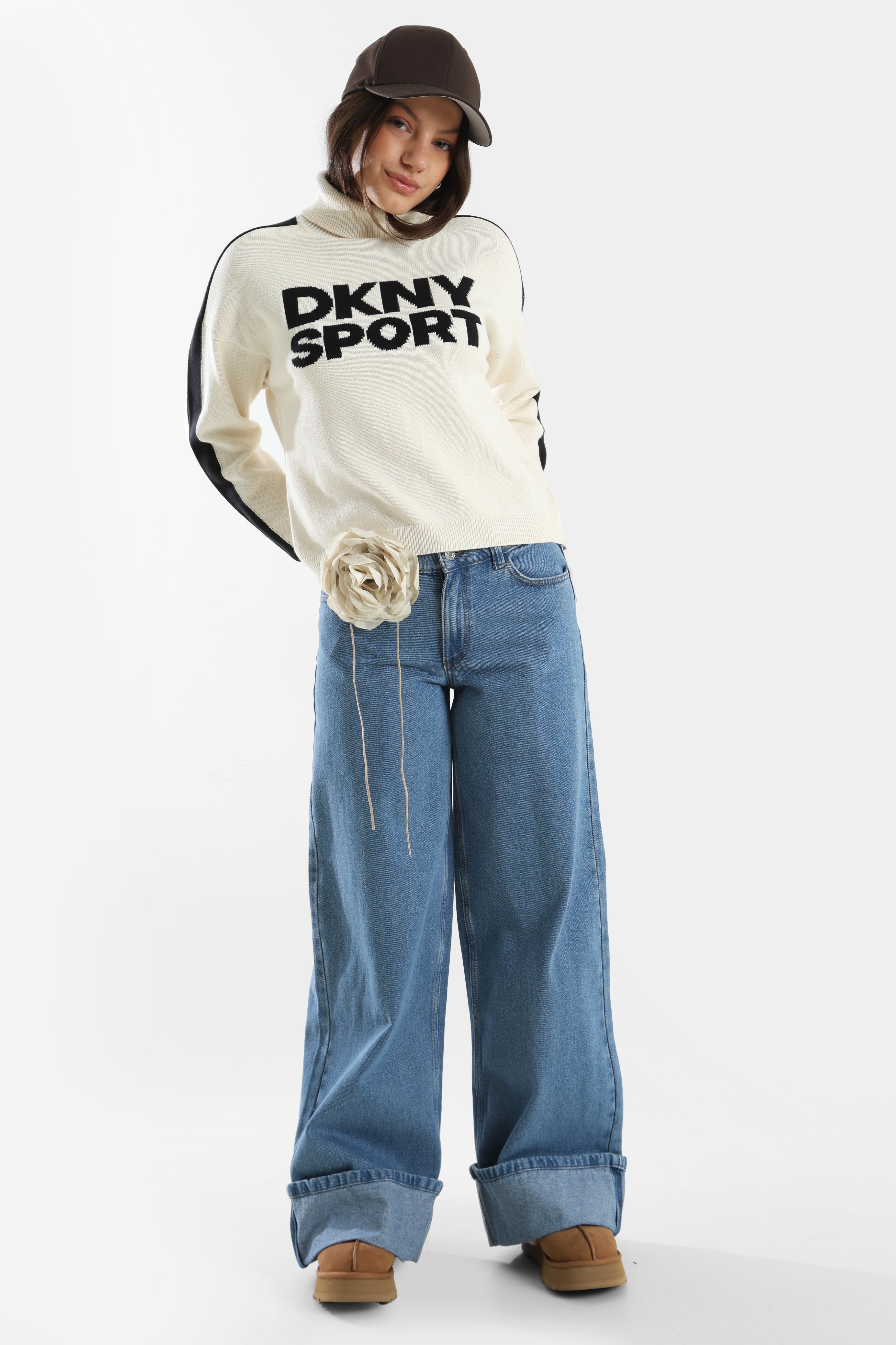 Knitted sweater with turtleneck - Eggnog