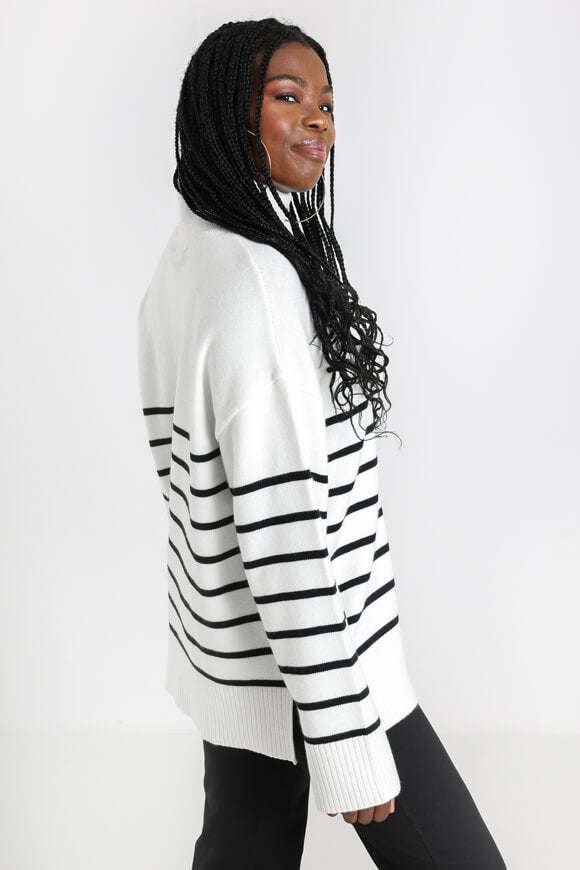 Long knitted sweater - Offwhite