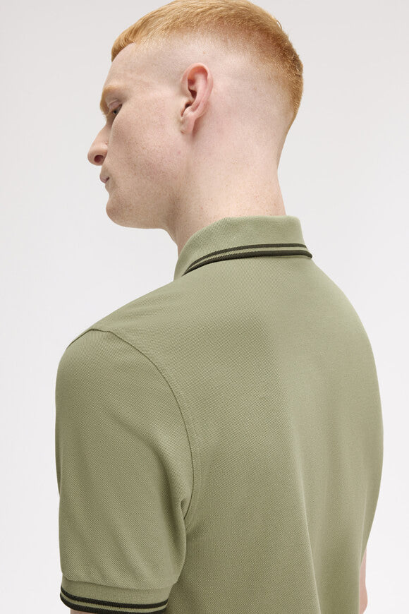 Polo con punta gemella - Menta oliva