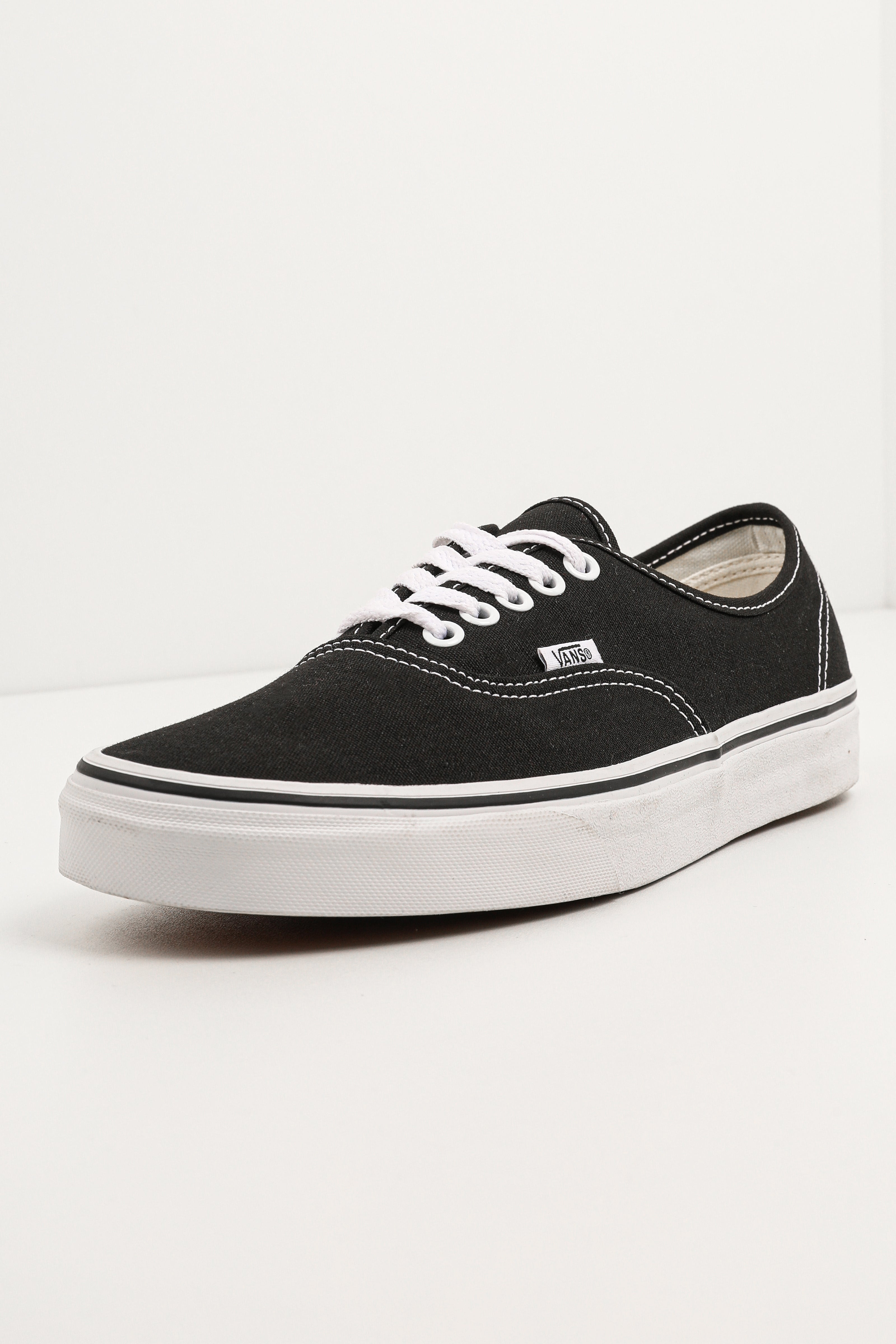 Authentic Sneaker - Black