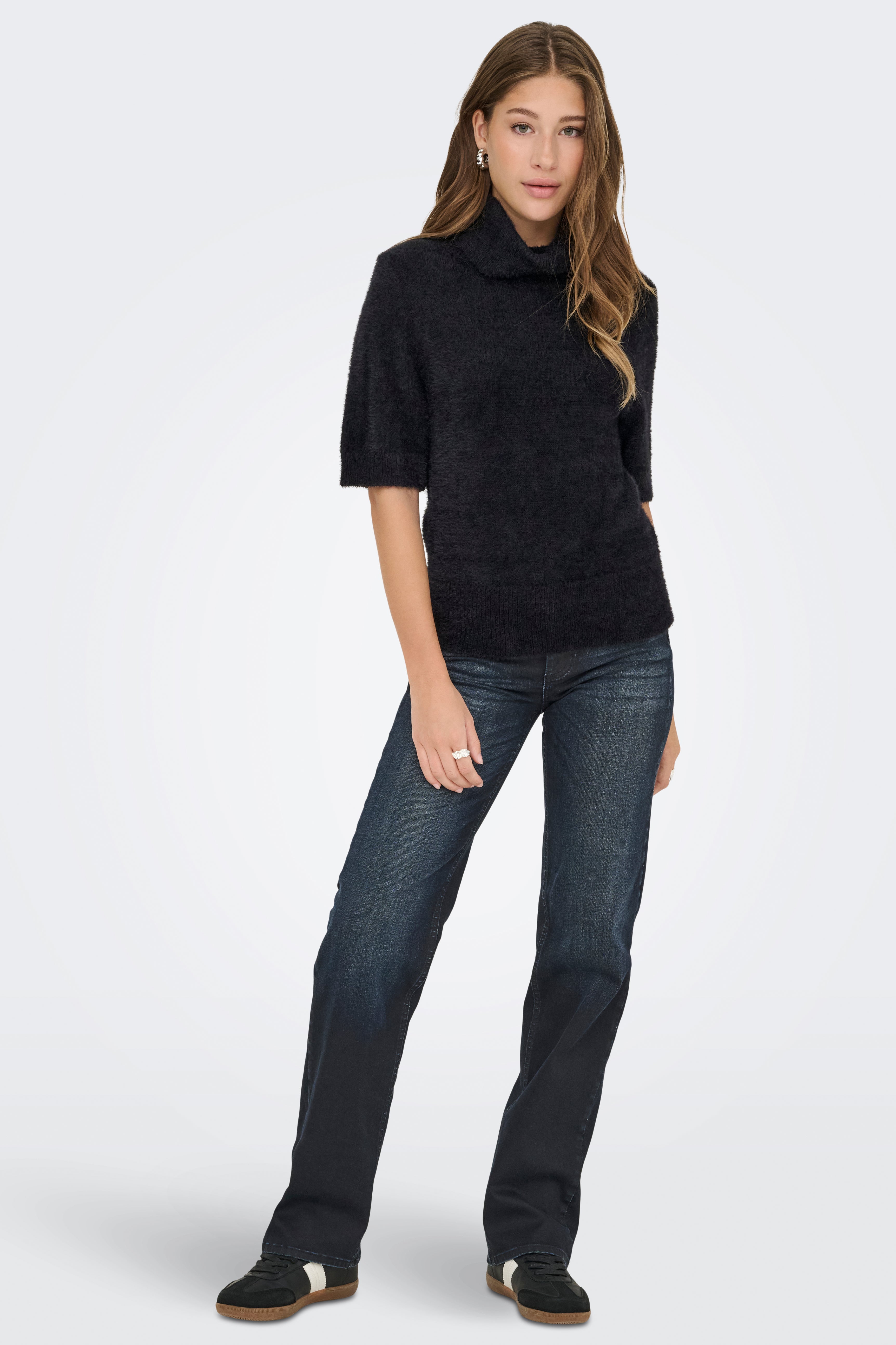 ONLPIUMO Hairy short sleeve knitted sweater - Black