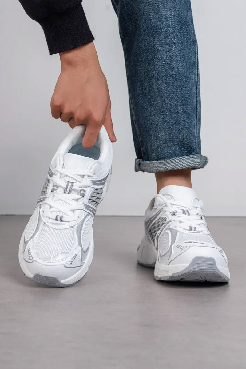 Sneaker - White + Grey