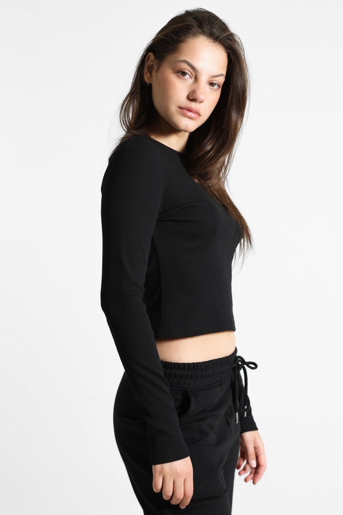 Geripptes Crop Langarmshirt - Schwarz