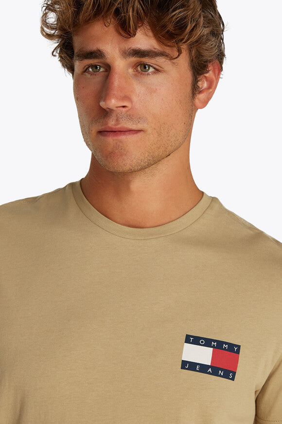 Essential Flag t-shirt - Relic Tan