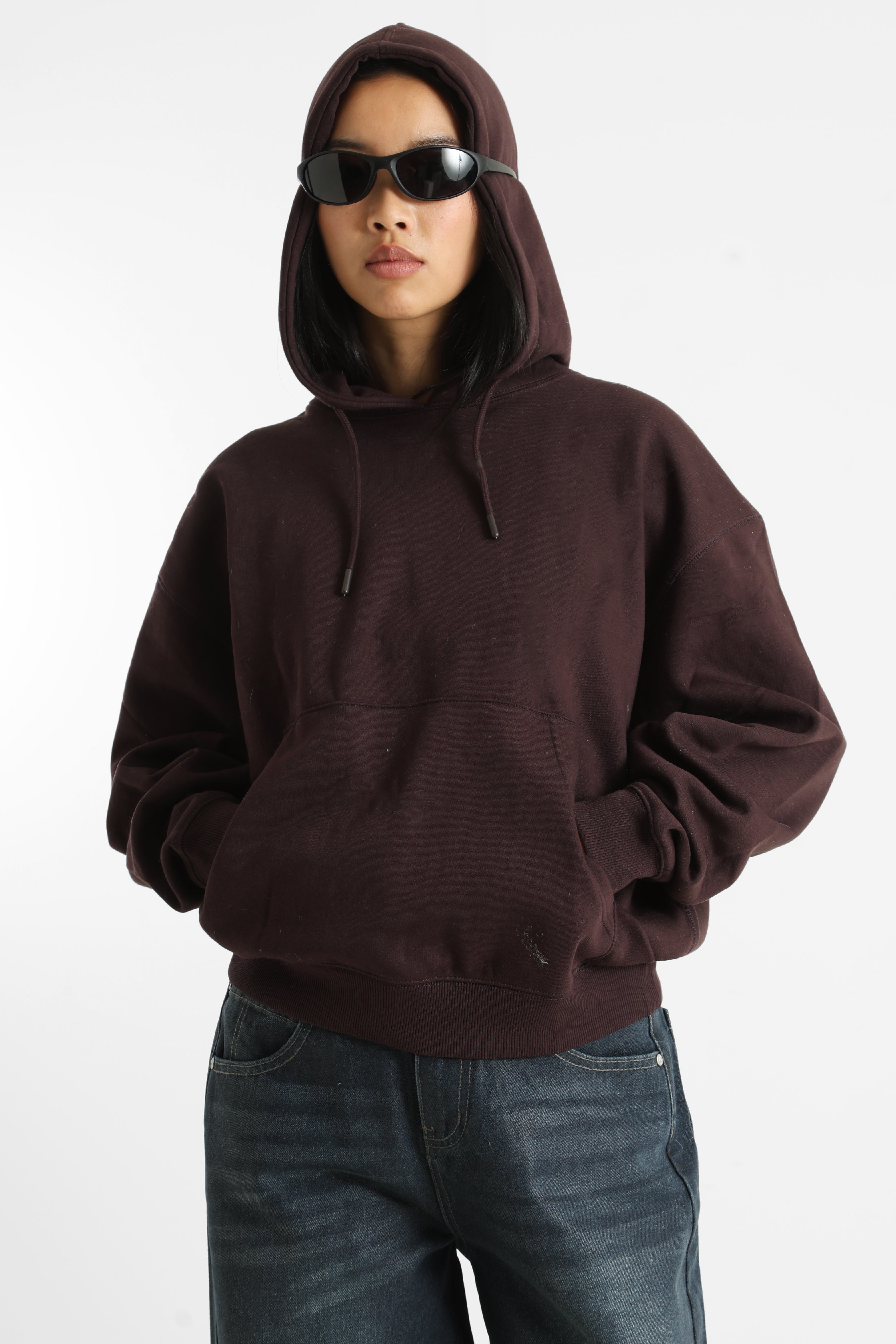 Sweatshirt à capuchon - Brun foncé