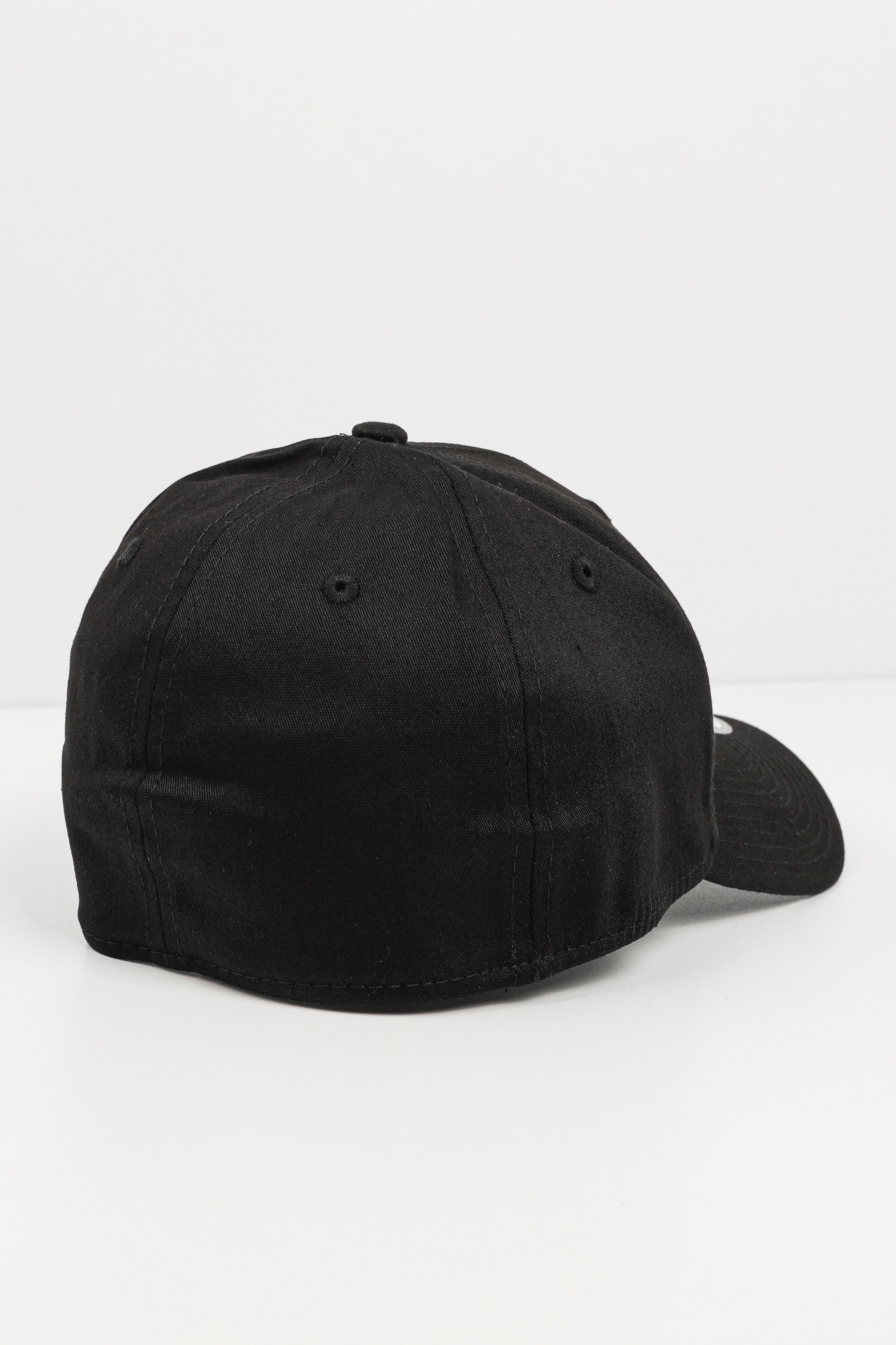 39Thirty Cap - Black + Black