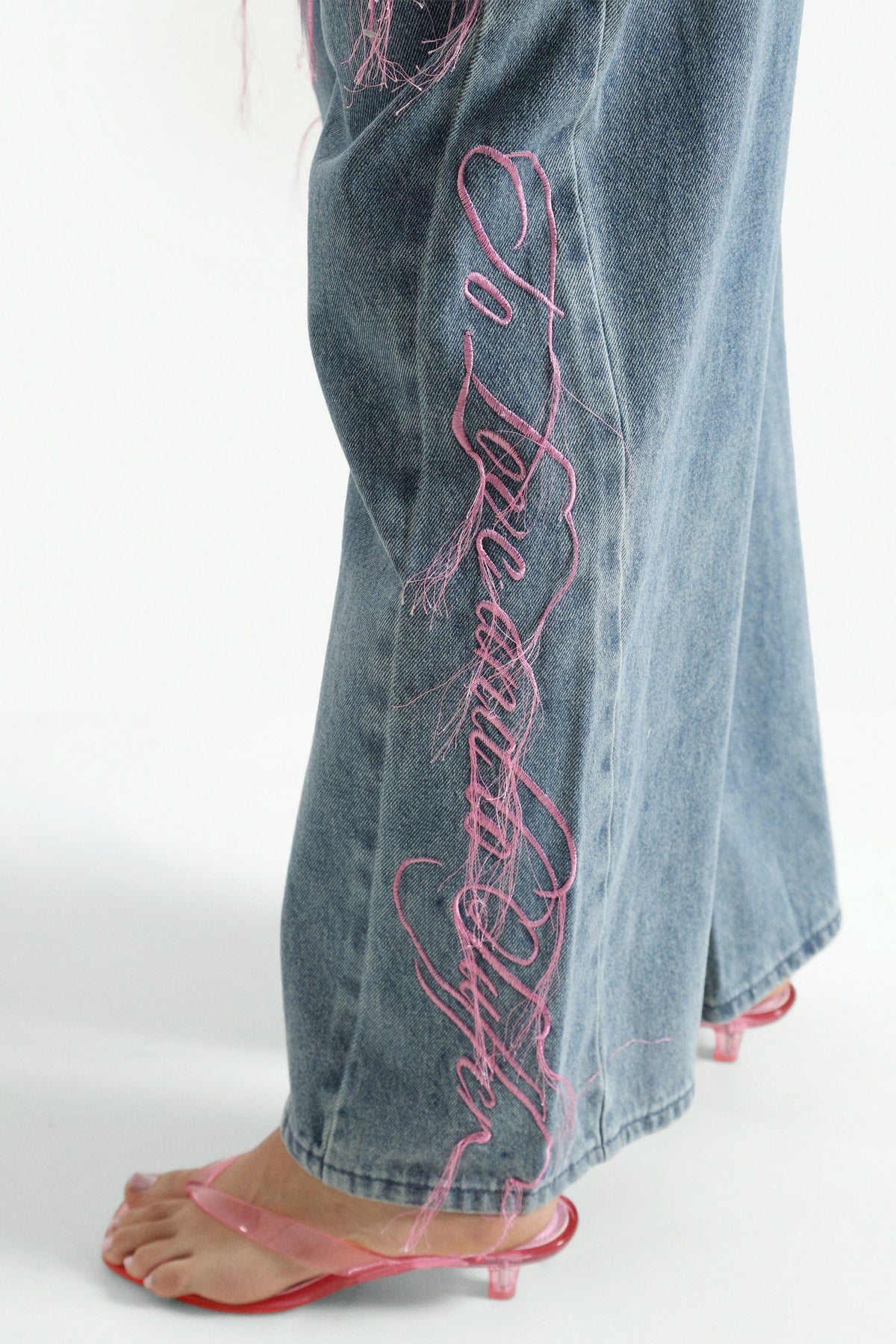 Baggy Fit Jeans - Dunkelblau + Rosa