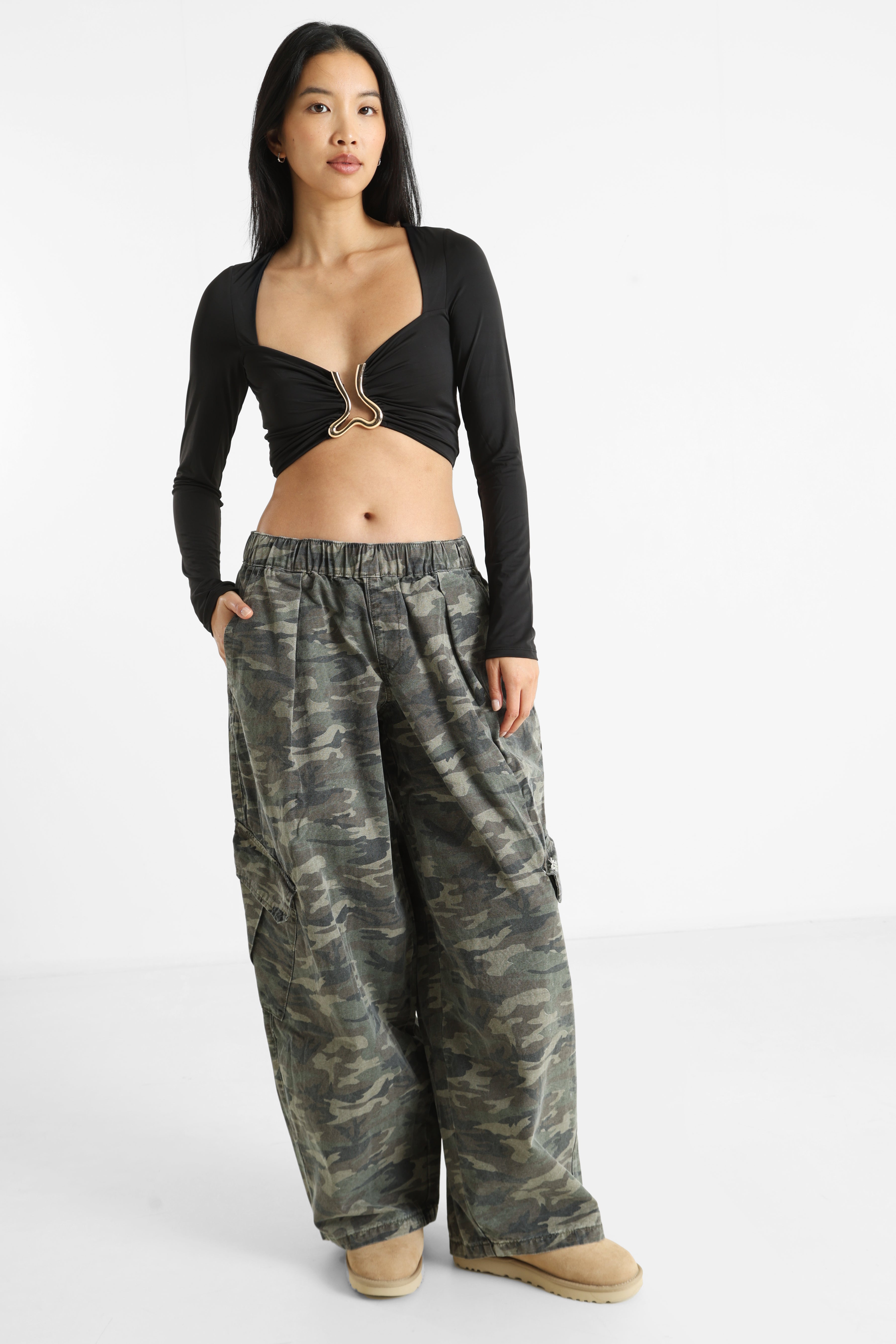 Crop Langarmshirt - Schwarz