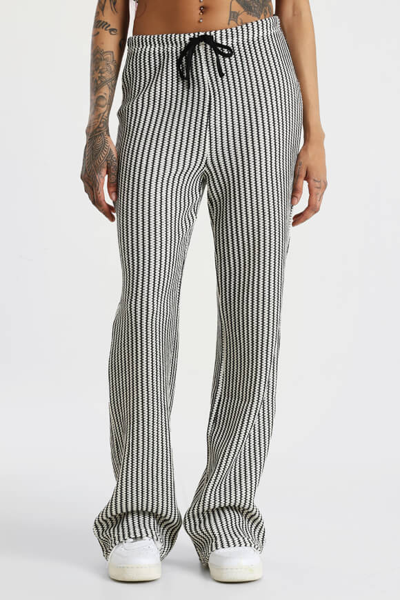 Flare knitted trousers - black + white