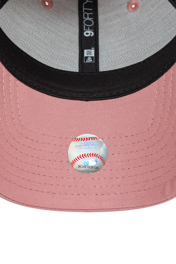 9Forty Cap / Strapback - Old Rose + White