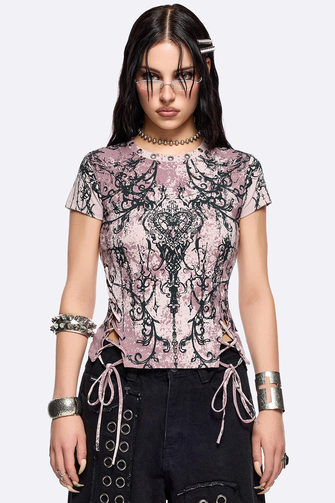 Heartless Crop T-Shirt - Mauve Ancient + Black