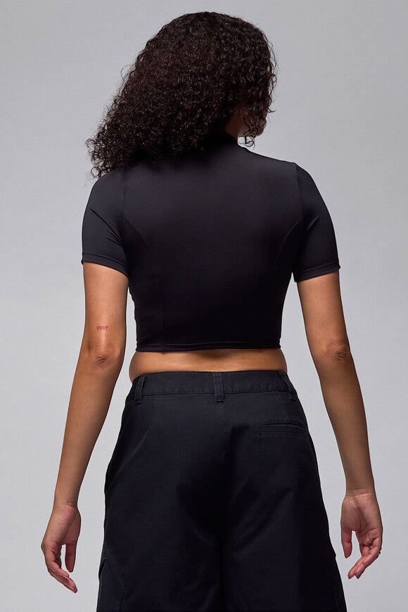 Crop T-Shirt - Black