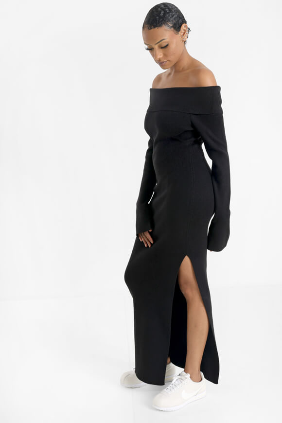 Ribbed off-shoulder maxi dress - black