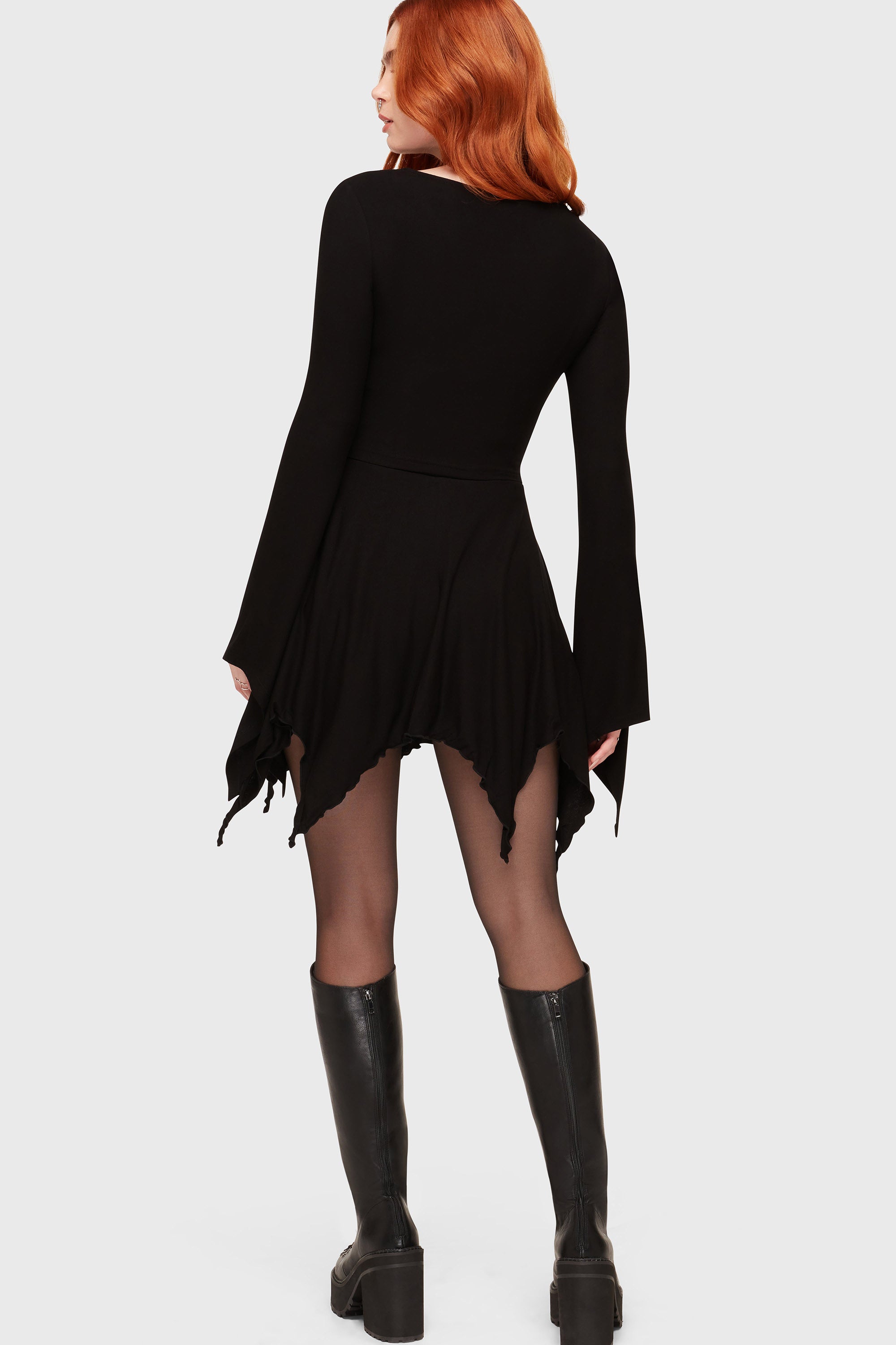 Liliths Lust Crop Langarmshirt - Black