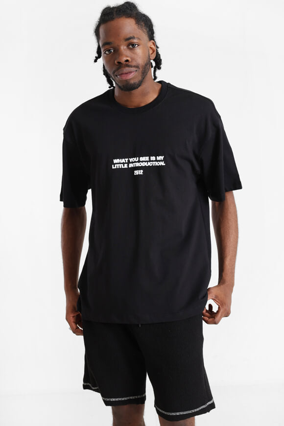 Introduction T-Shirt - Black