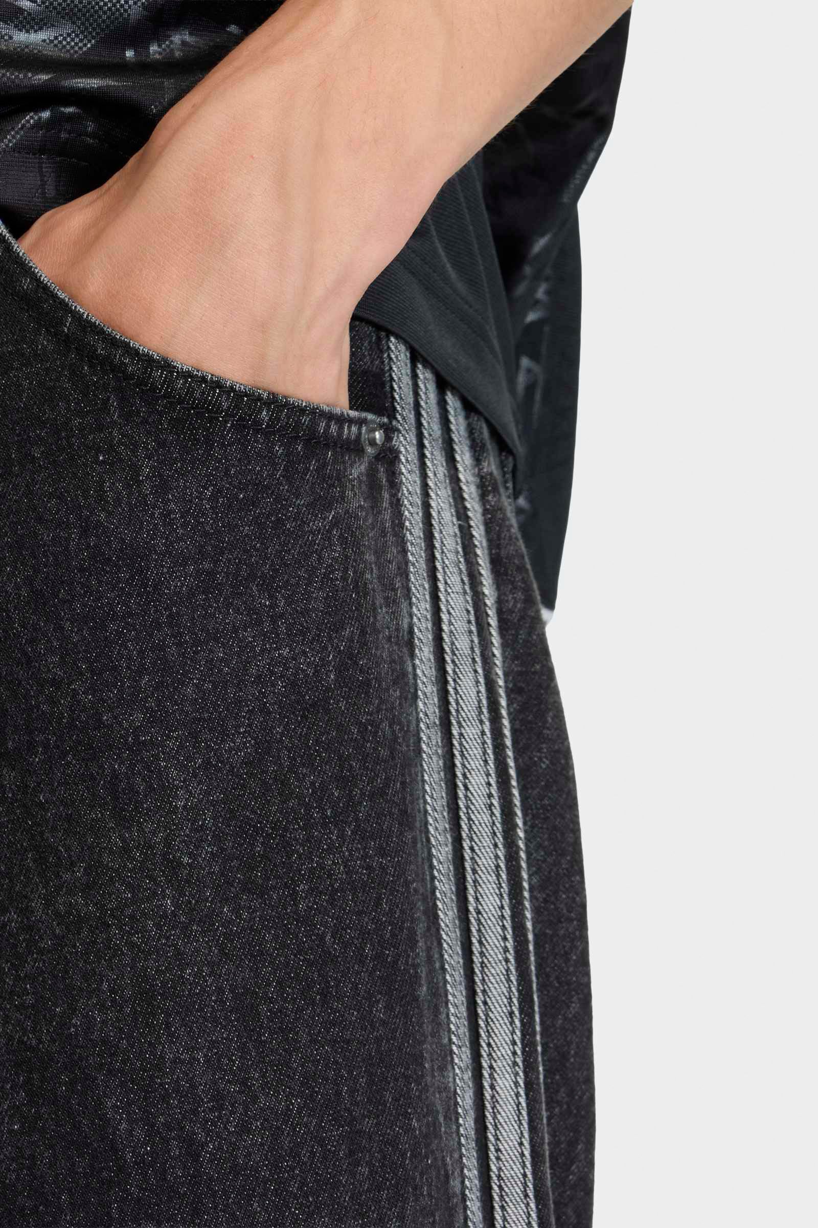 Firebird Regular Fit Jeans - True Black Denim