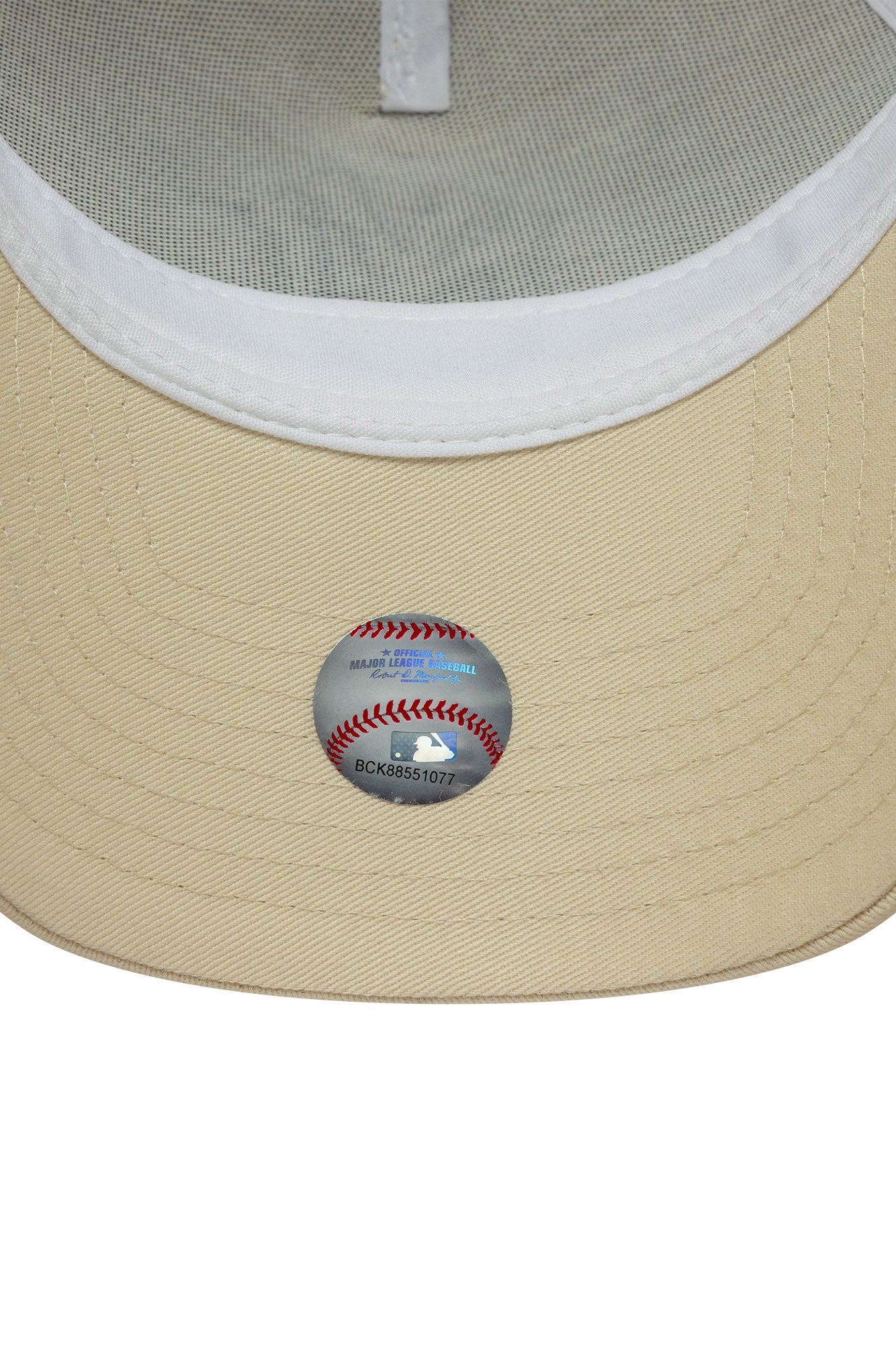 Trucker 9forty Cap / Snapback - Cream