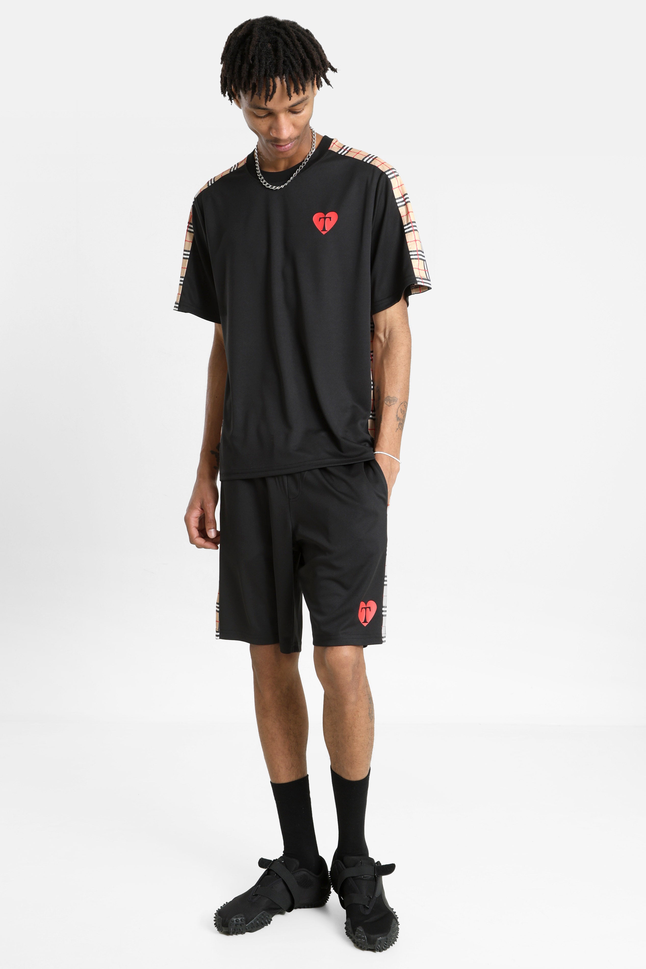T-Shirt - Schwarz + Beige