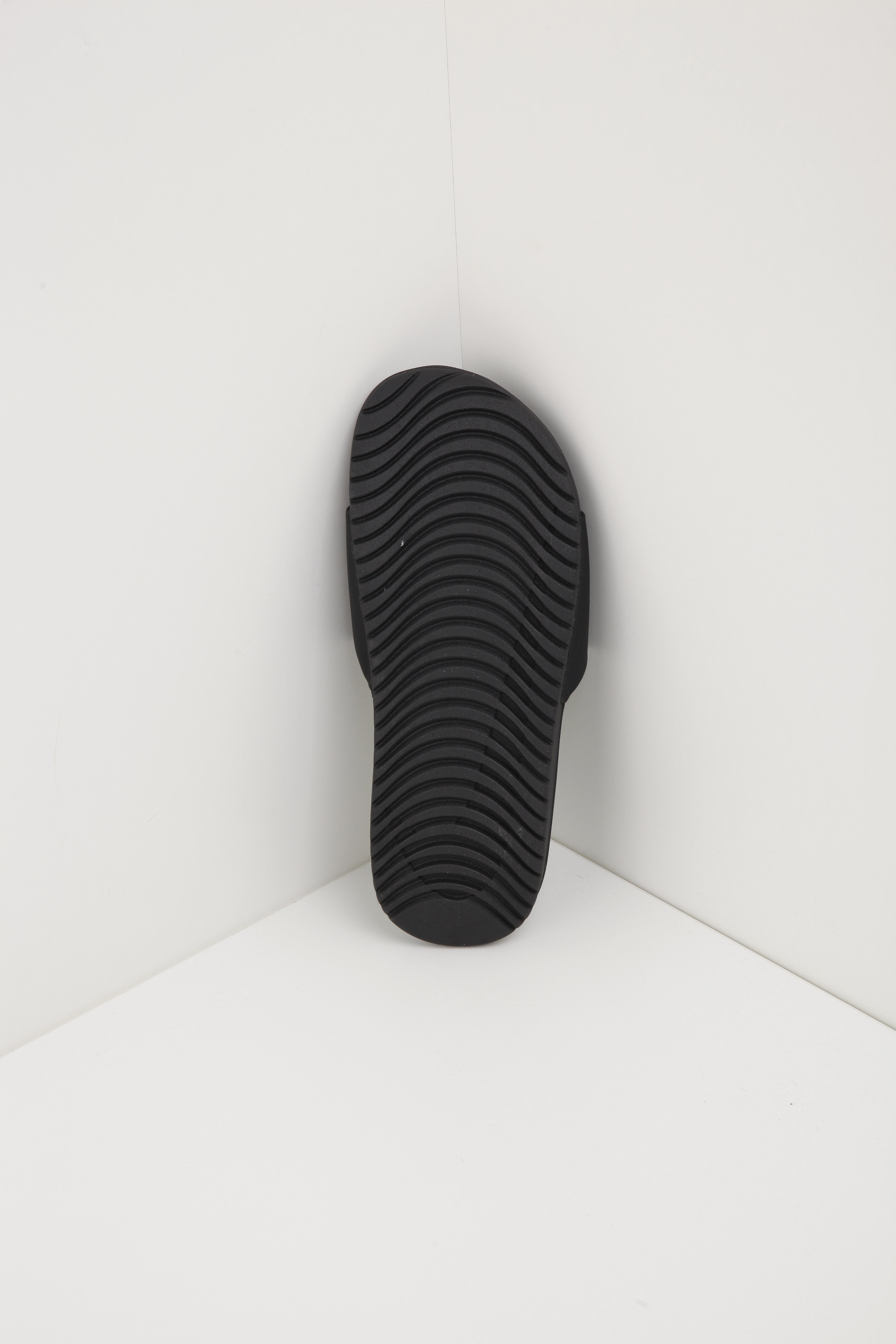 Kawa slides - Black + Metallic Gold