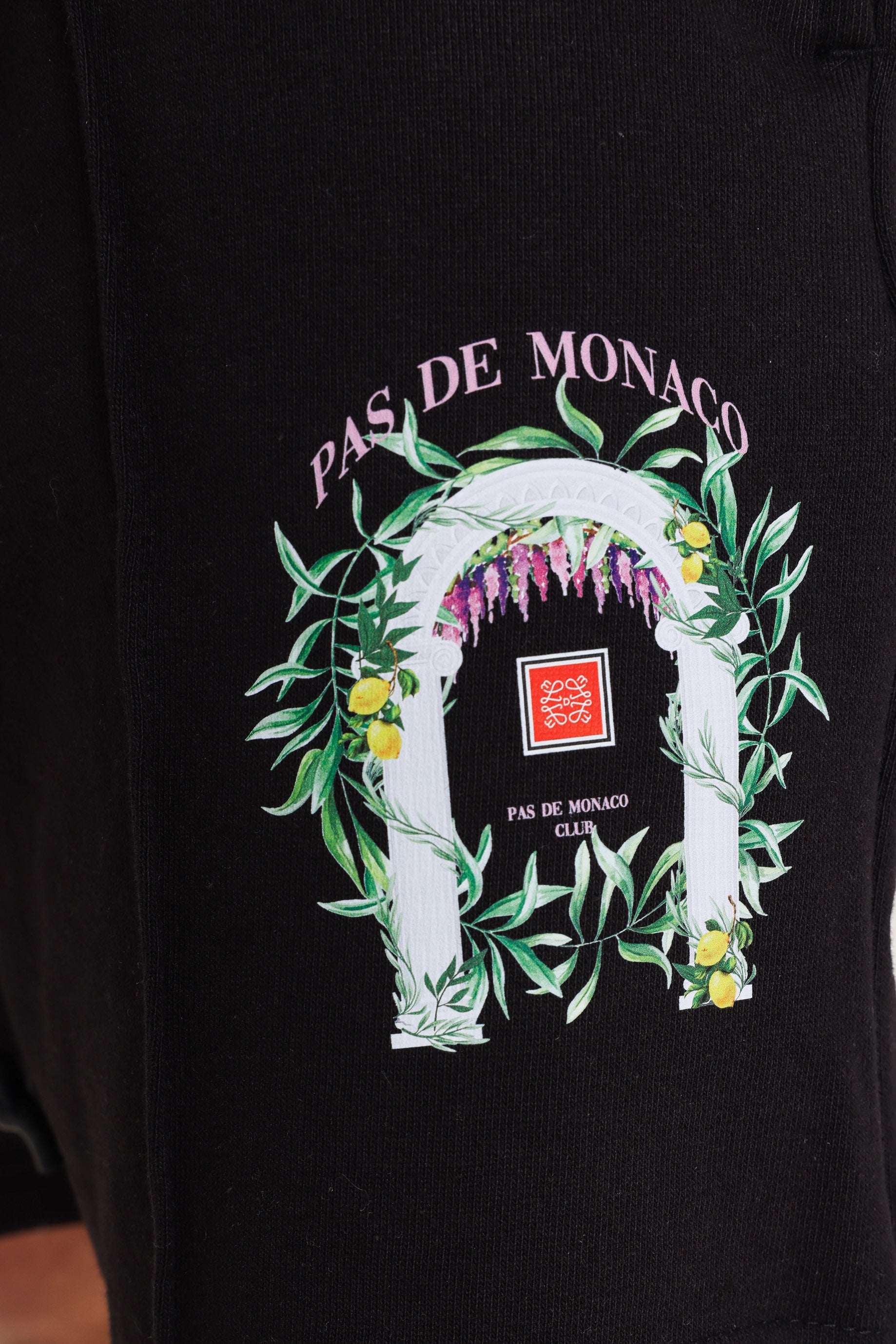 Cascade Sweatshorts - Black