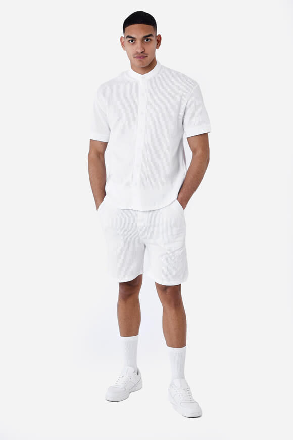 Shorts mit Strukturstoff - White