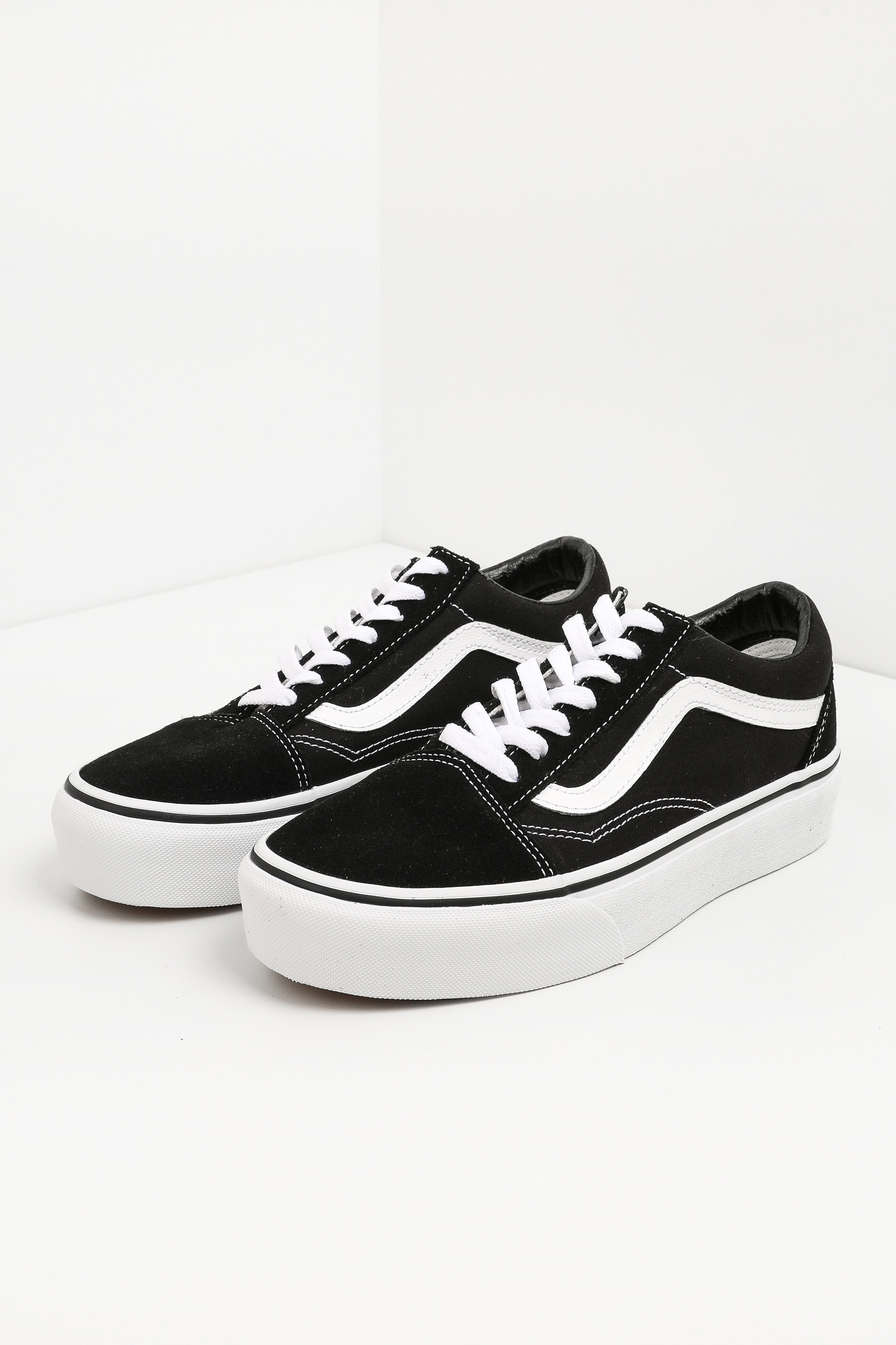 Old Skool Plateau Sneaker - Schwarz