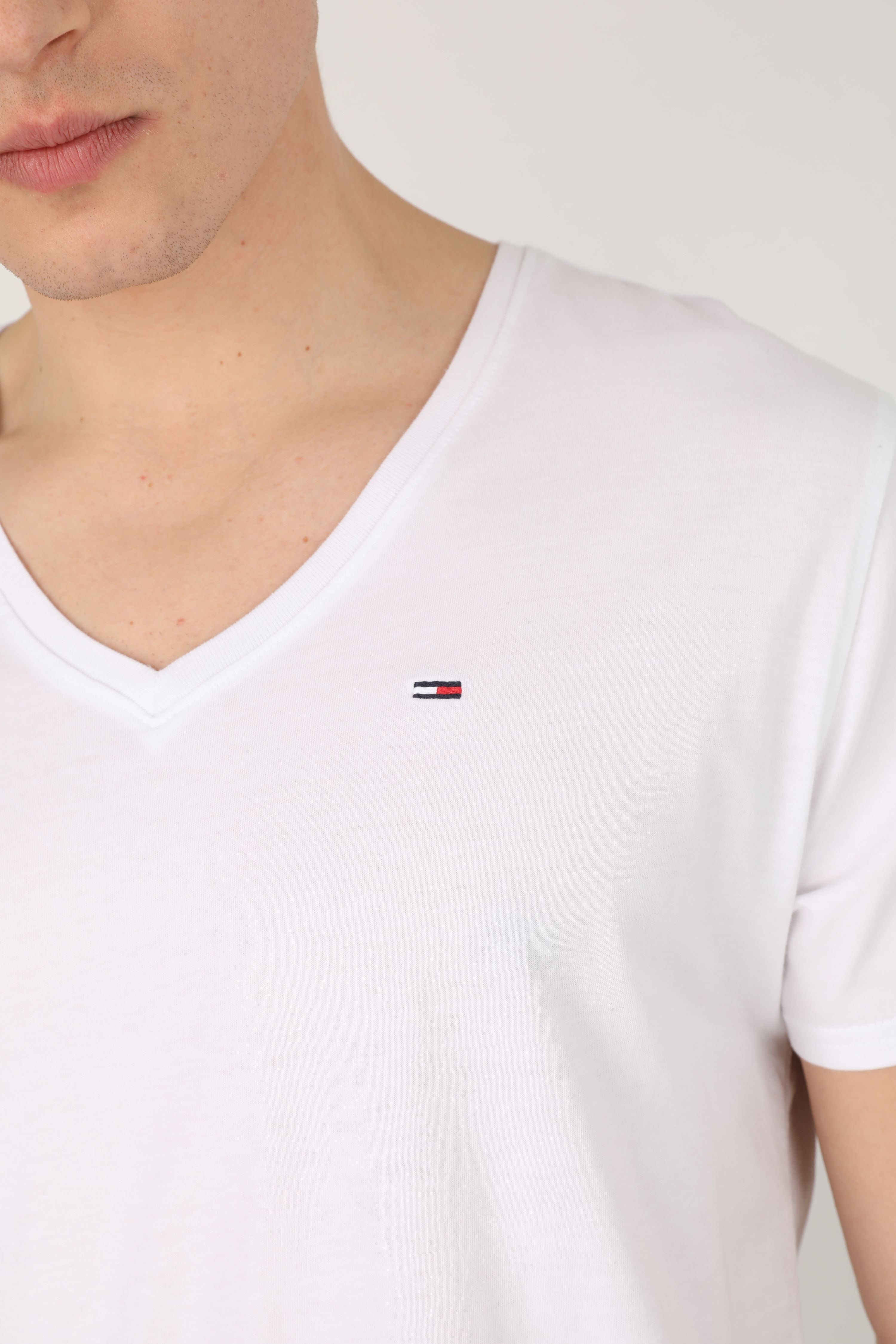 T-Shirt - White
